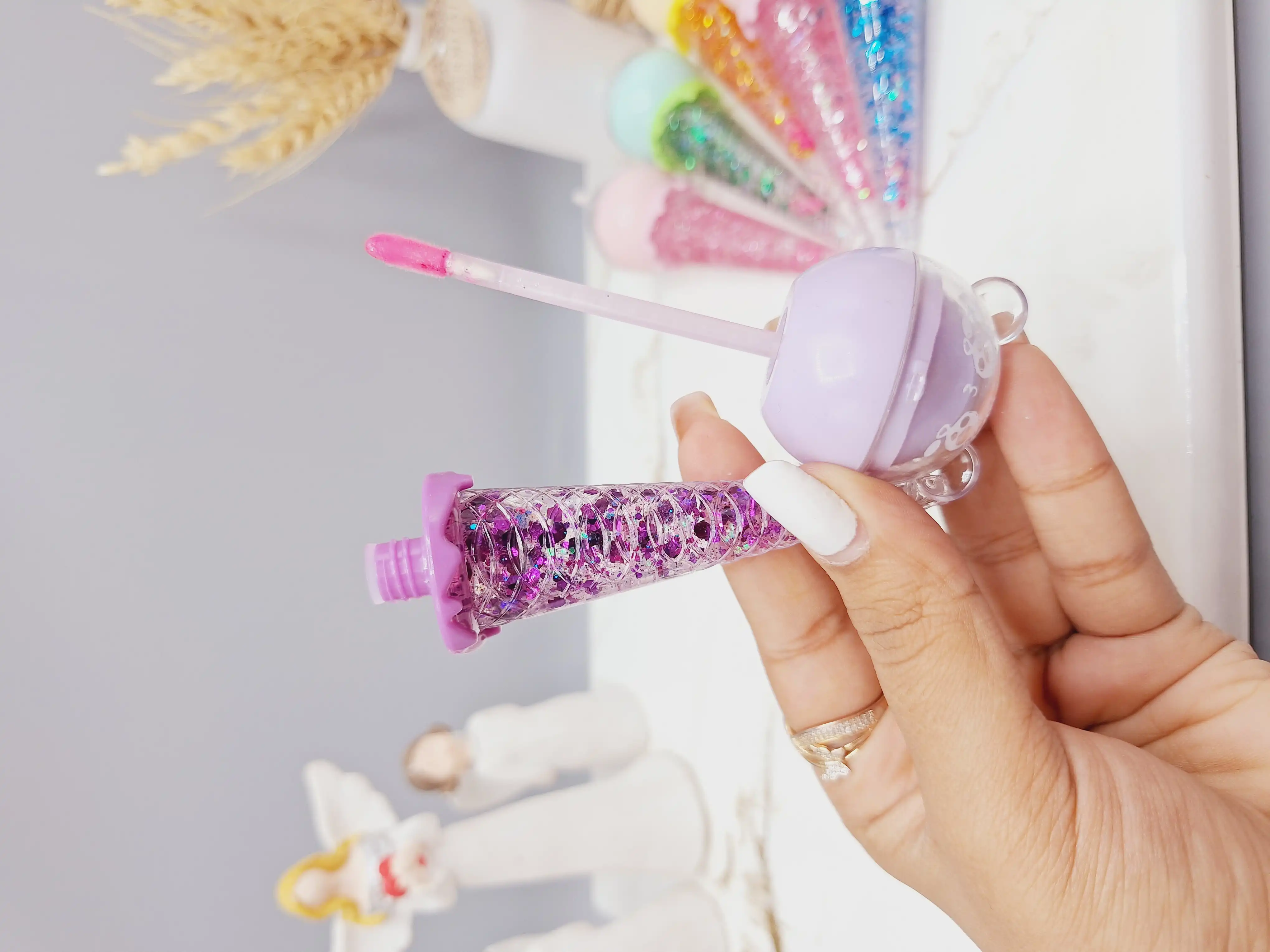 لیپ گلاس شاین دار و بالم لب برند Miss Belly کد NO:L994