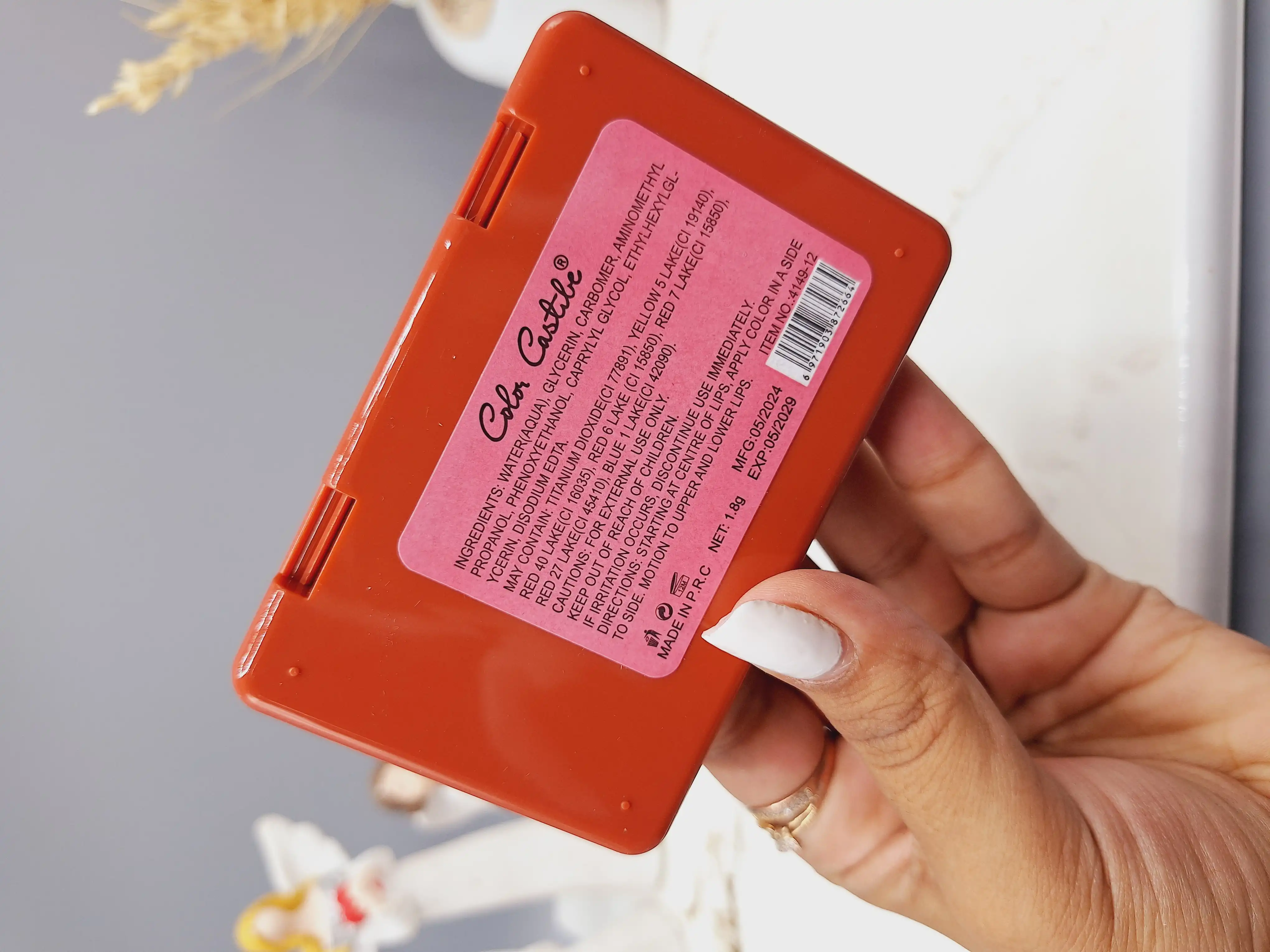 پالت رژ مایع 5 تایی طرح دونات برند  ‏LOVER‏ کد 2664