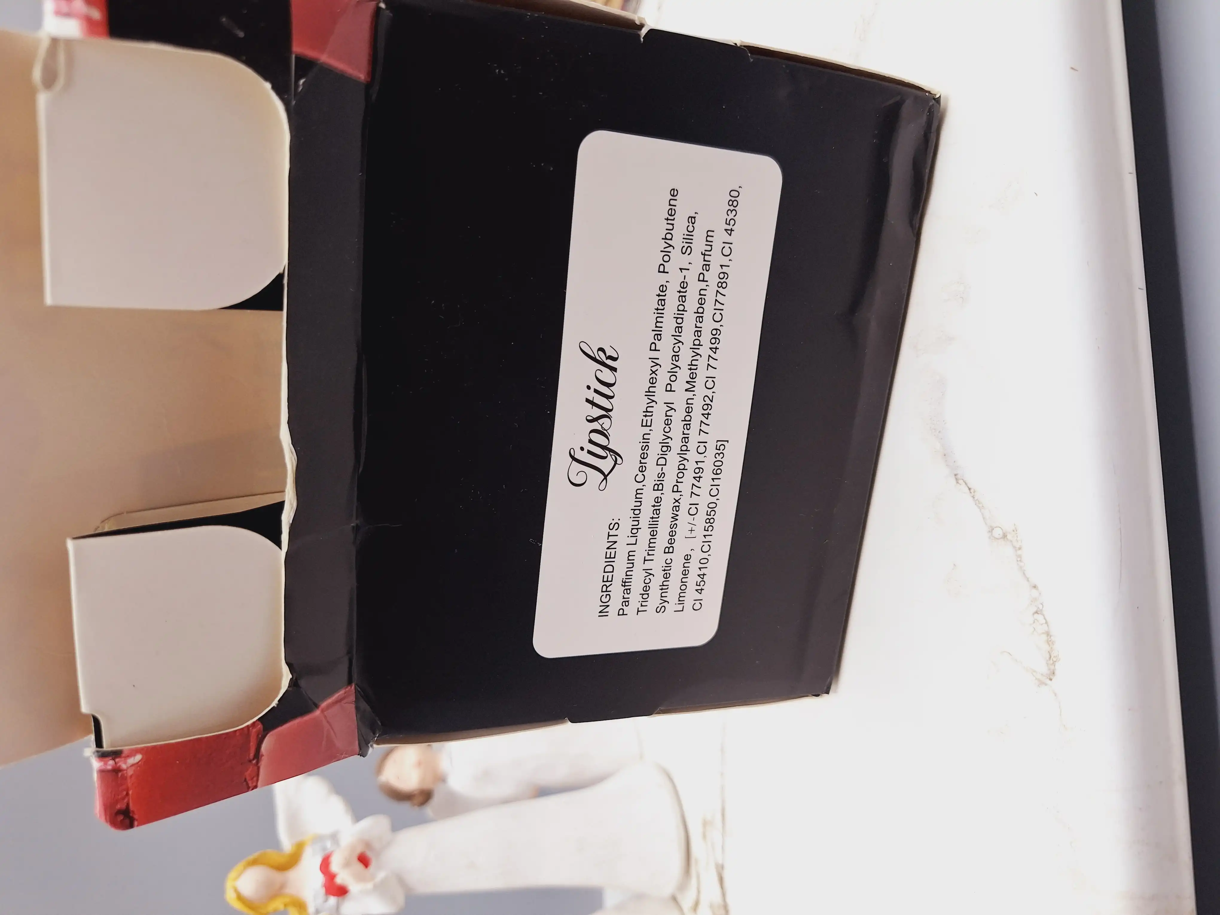 پک 6 تایی رژ جامد مدل پیچی برند Versai پوکه مشکی کد 2308