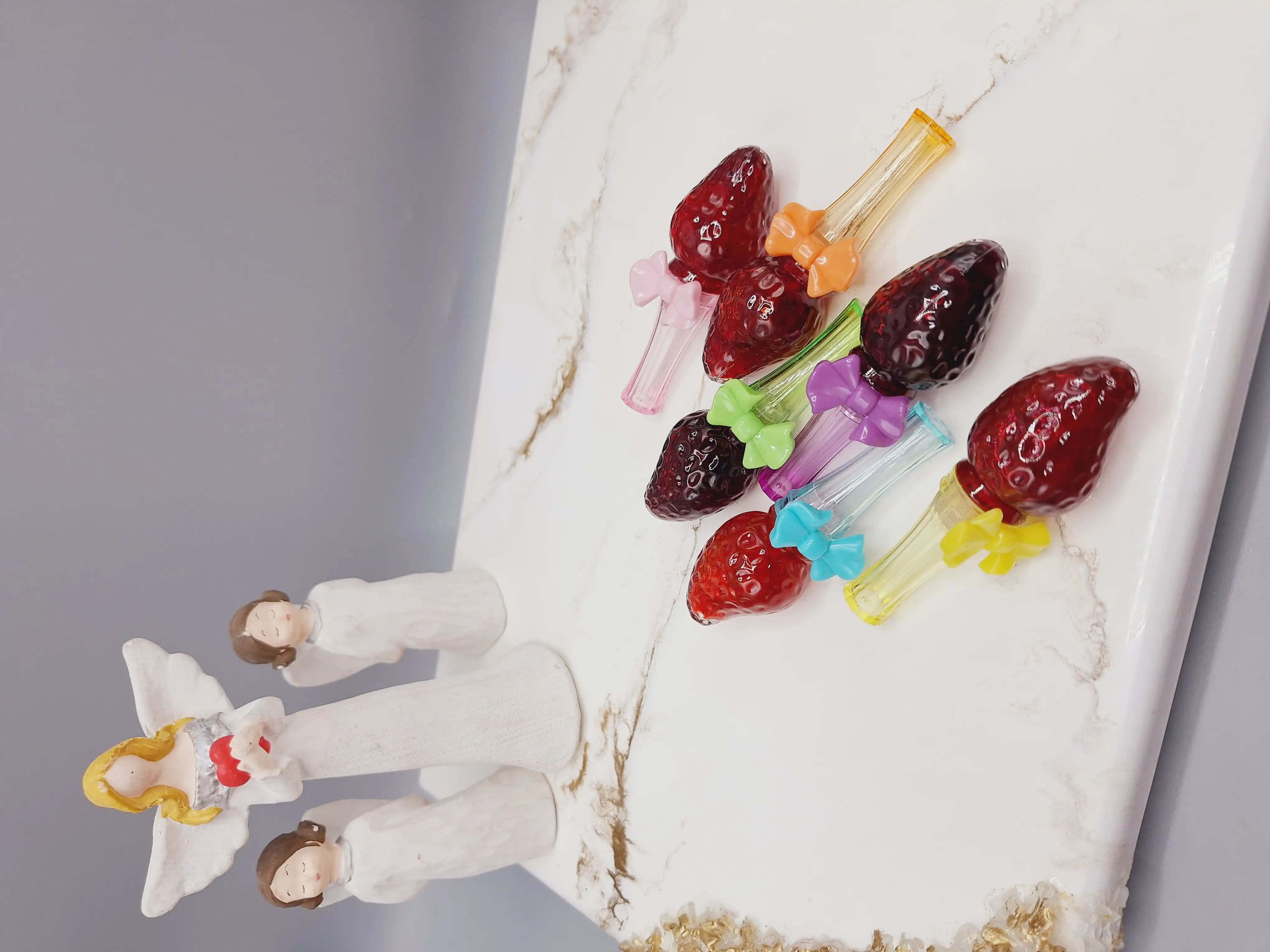 تینت توت فرنگی برند MAGIC کد NO:LC70