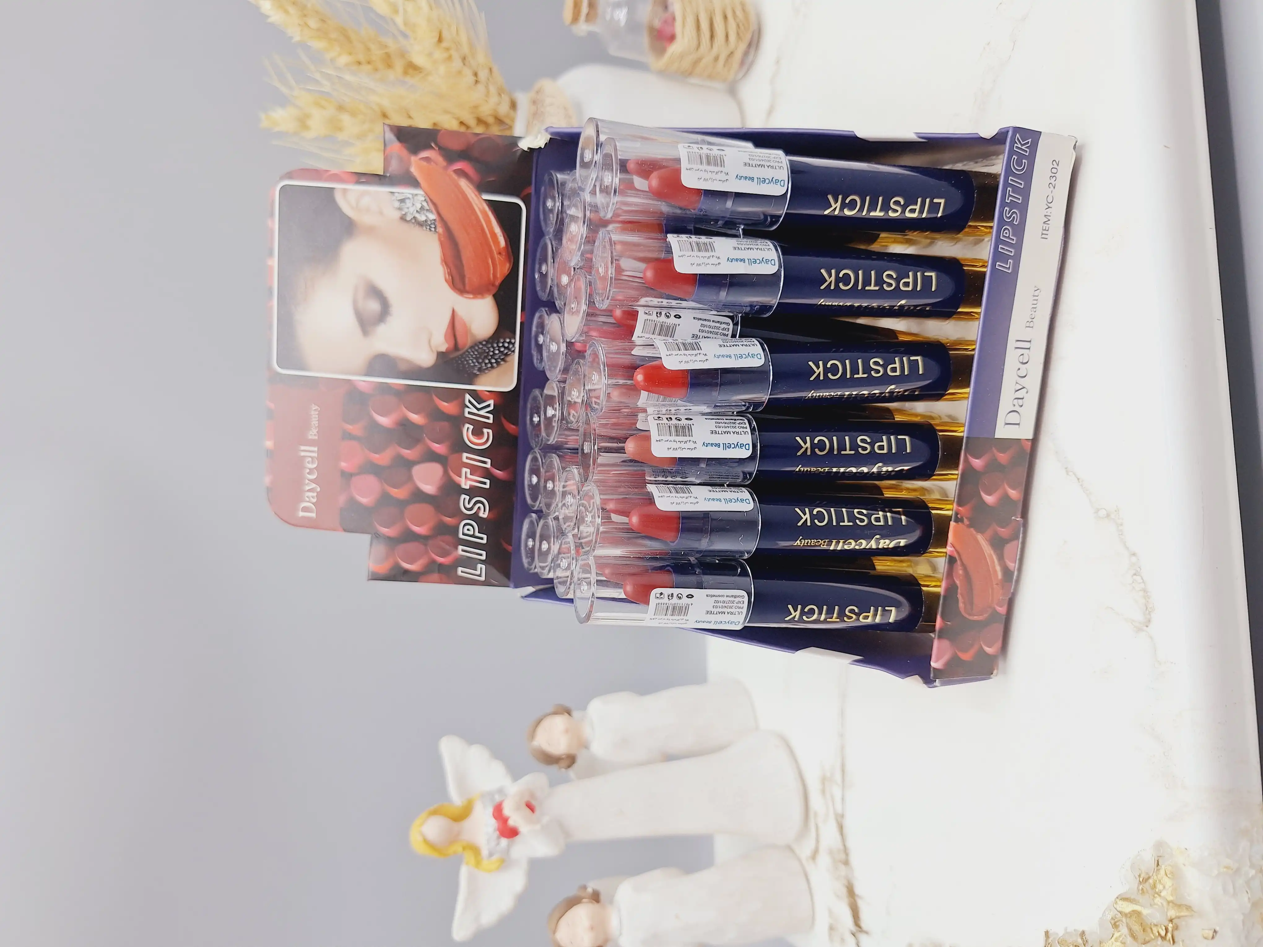 پک 6 تایی رژ جامد مدل پیچی برند Daycell کد IC-2302