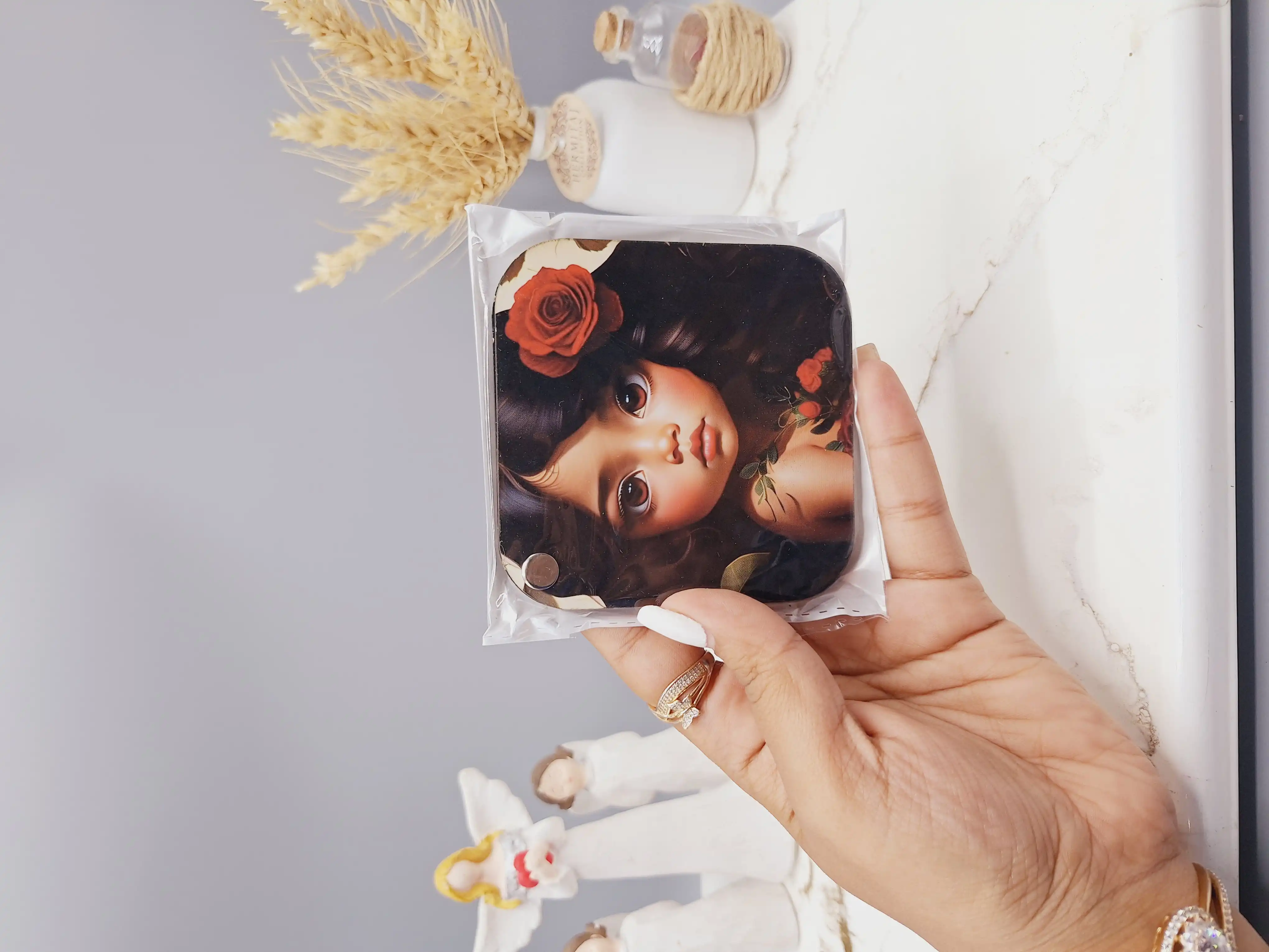 آینه مربعی طرح دختر مدلینگ