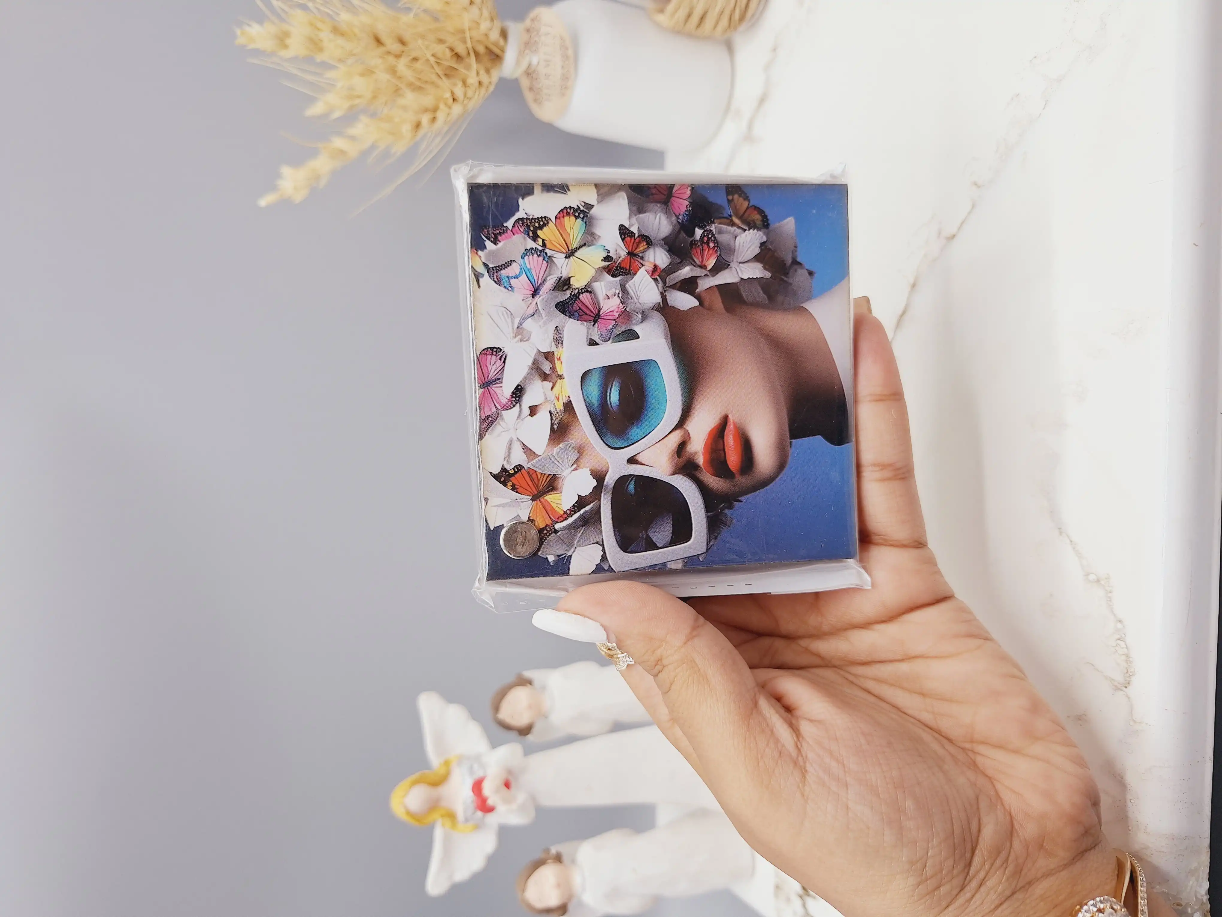 آینه مدل مکعبی طرح رندم