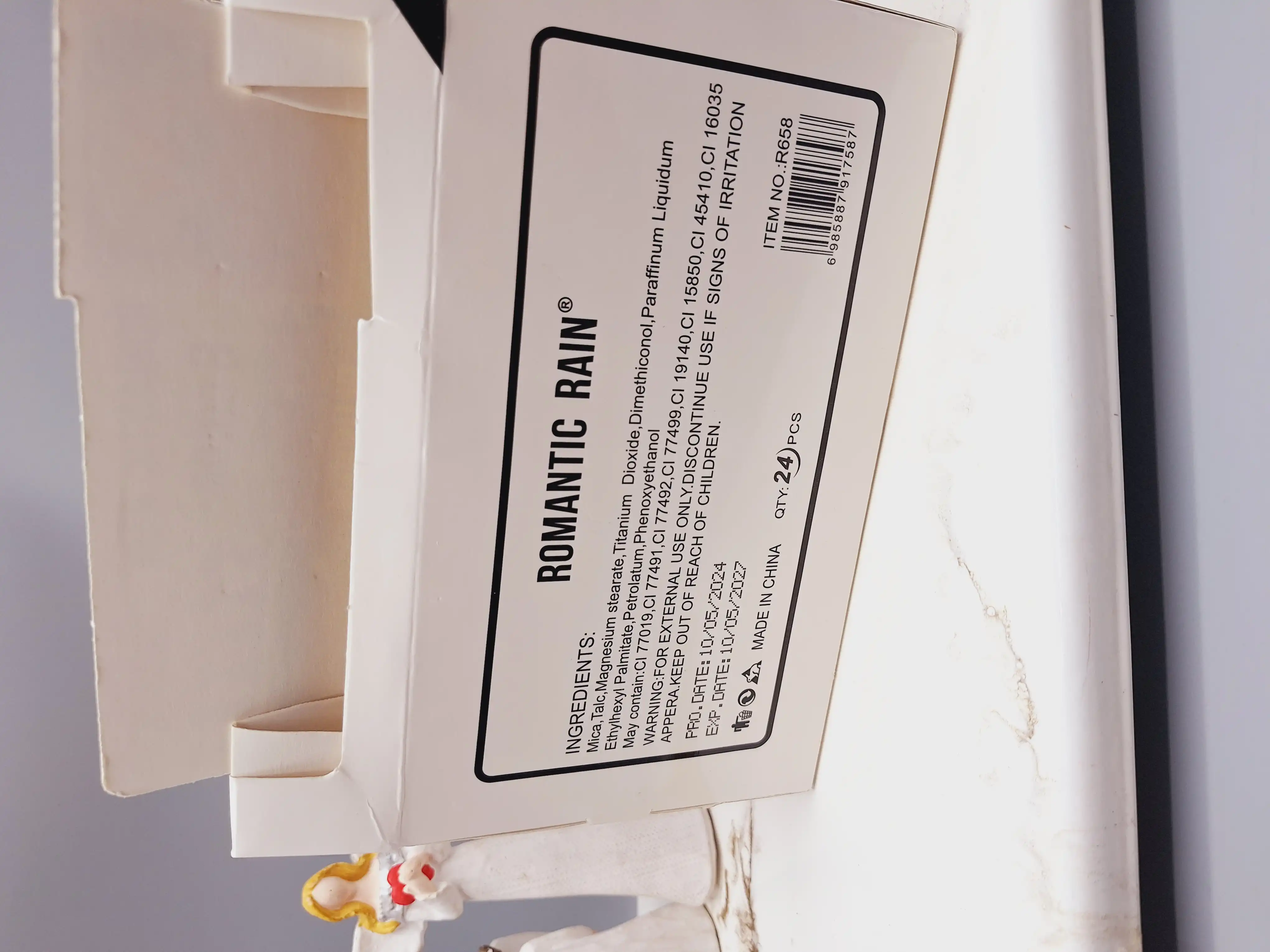 رژ مایع کوشنی فوق العاده با کیفیت و مخملی برند ROMANTIC RAIN کد NO:R658