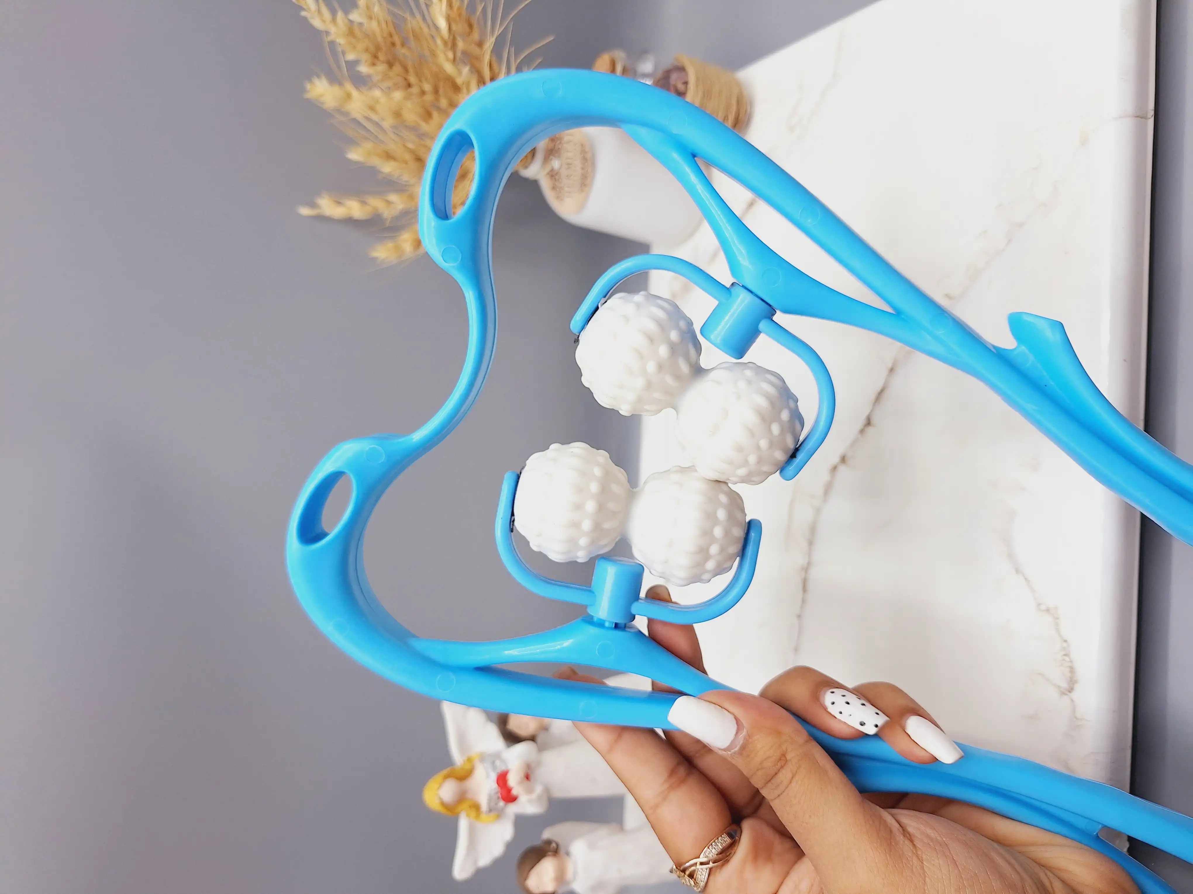 ماساژور غلتطکی گردن مدل ۴ رول (آبی)