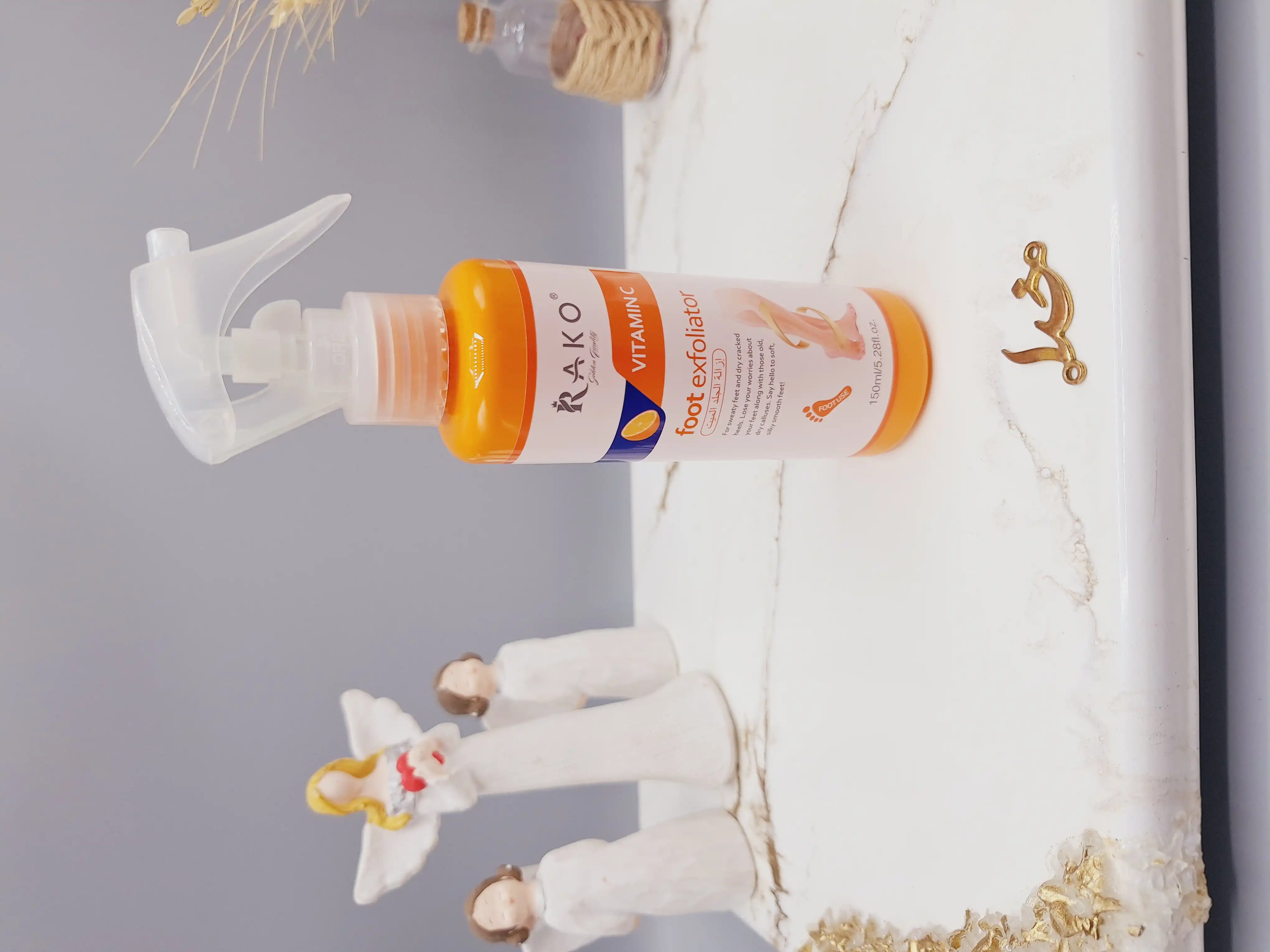 اسپری رفع ترک و خشکی پا و بدن قوی ویتامین سی راکو اصلی بدون کارتن کد 922