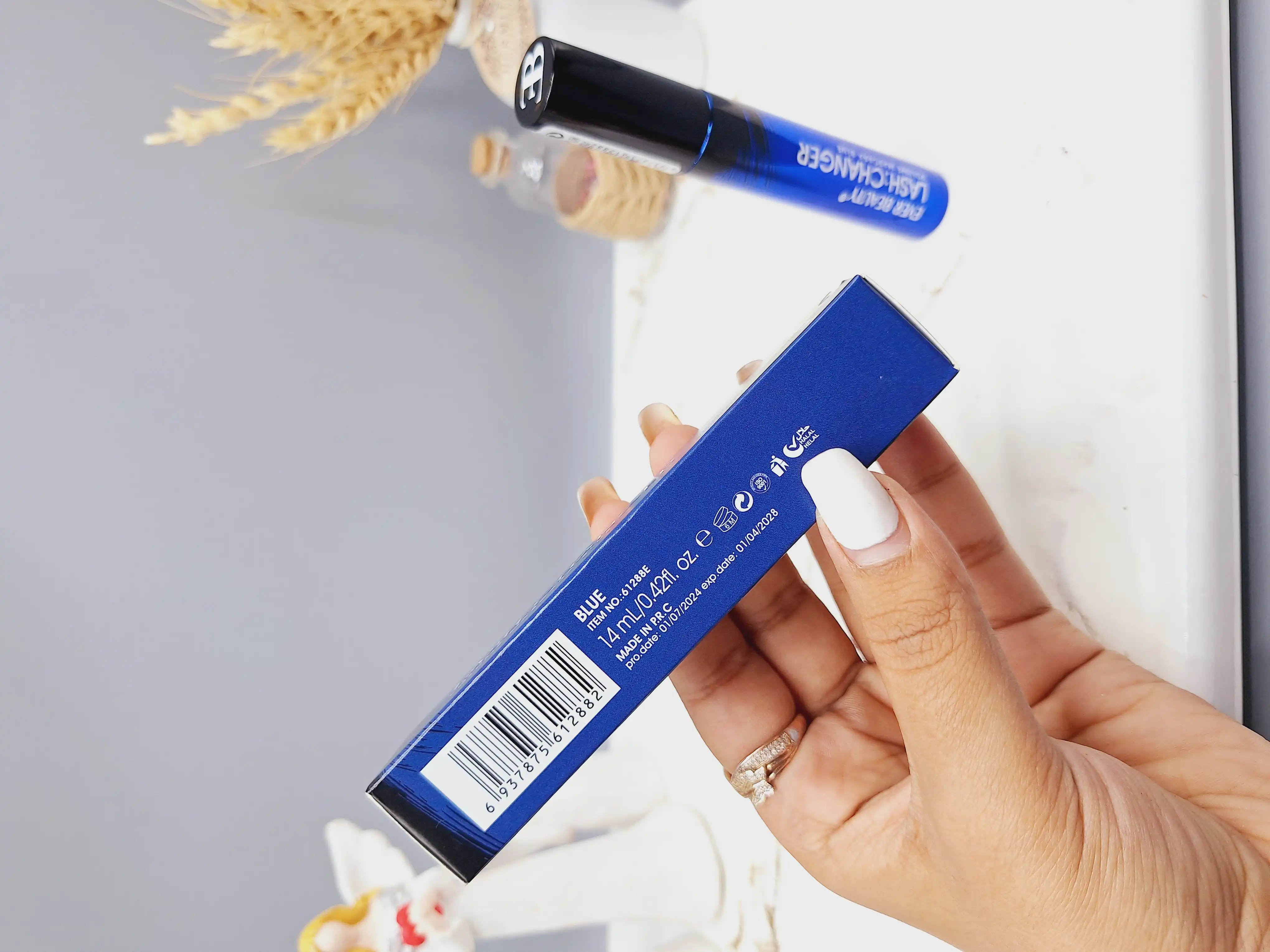 ریمل رنگ آبی برند ‏EVER BEAUTY‏ کد 2882