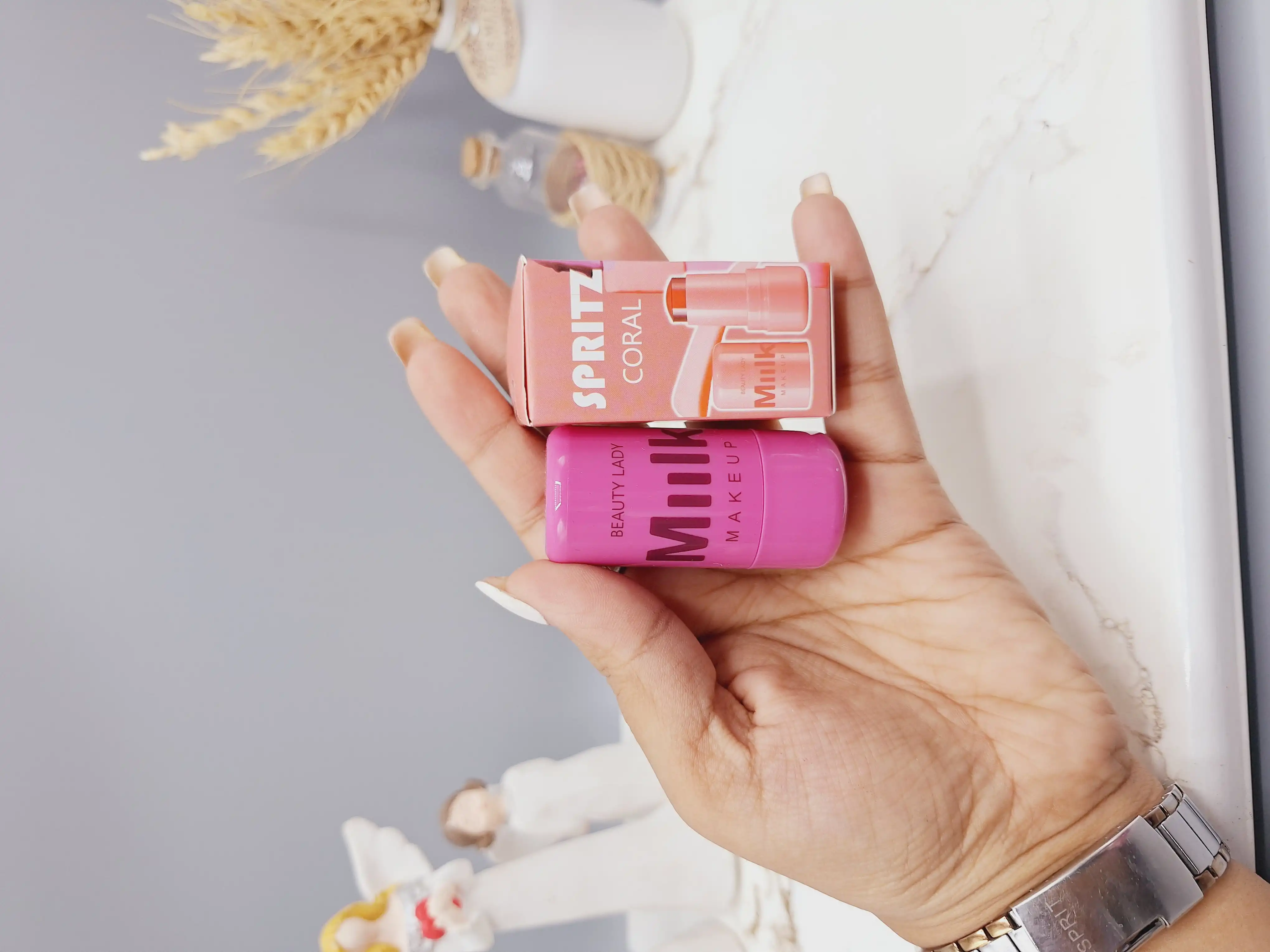 تینت استیکی جدید بیوتی لیدی کد 2304