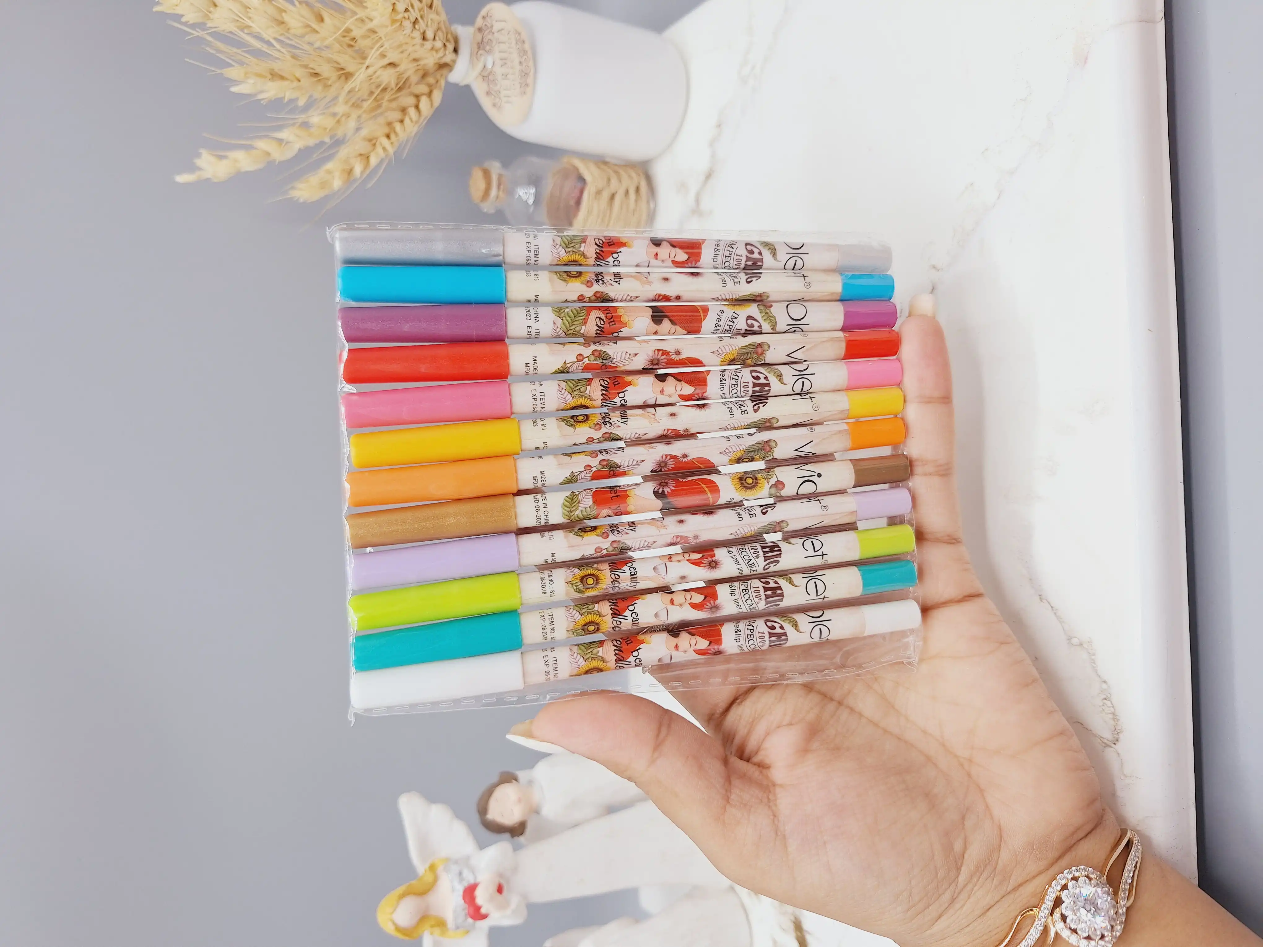 پک 12 تایی مداد چشم شاینی فوق العاده زیبا و شیک برند ویولت