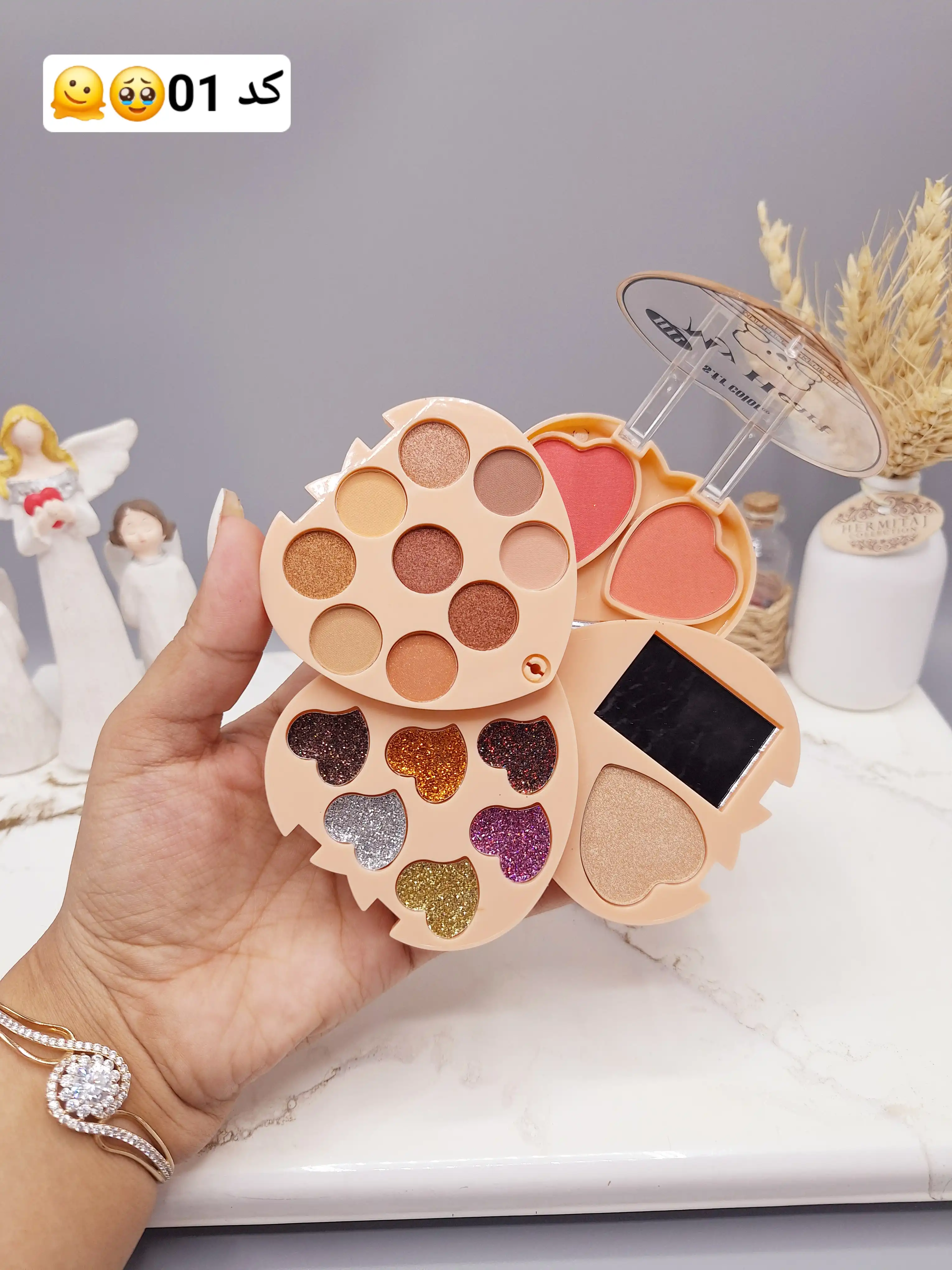 پک هدیه سایه قلبی برند s.f.r color کد 6626