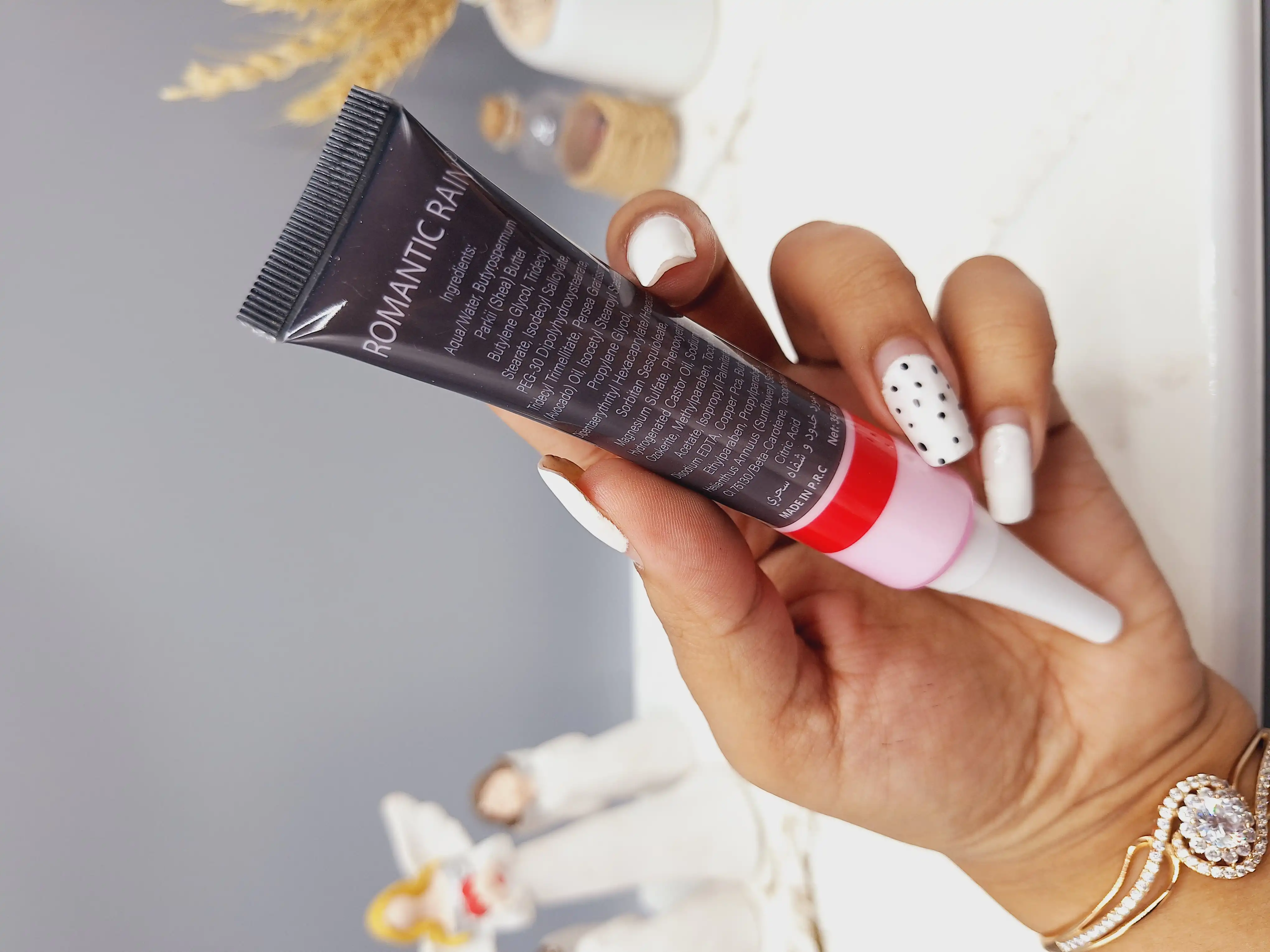 رژ گونه تیوپی حرارتی برند ROMANTIC RAIN کد R1522