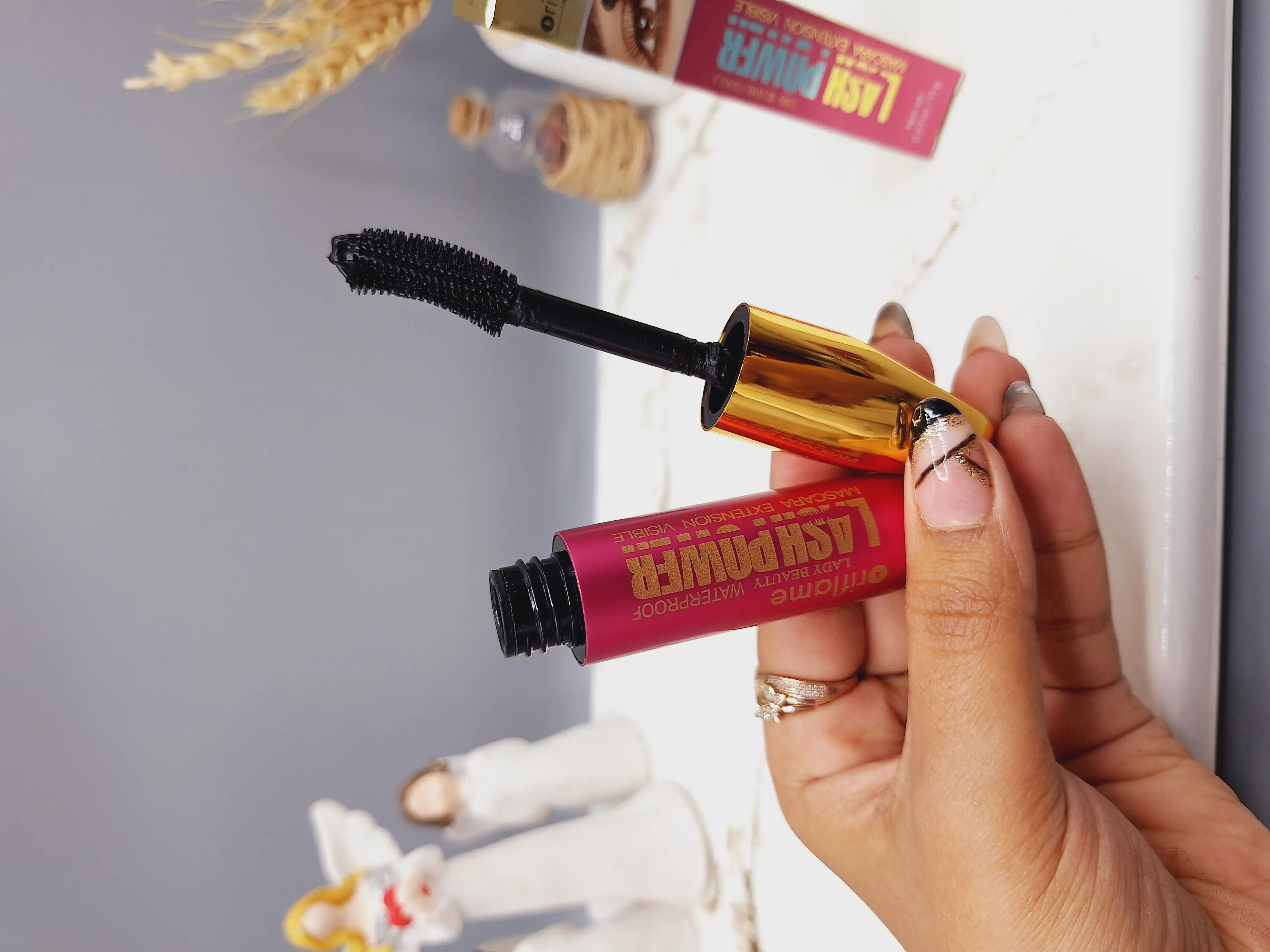 ریمل حجم دهنده و بلند کننده oriflame پوکه قرمز کد 1127