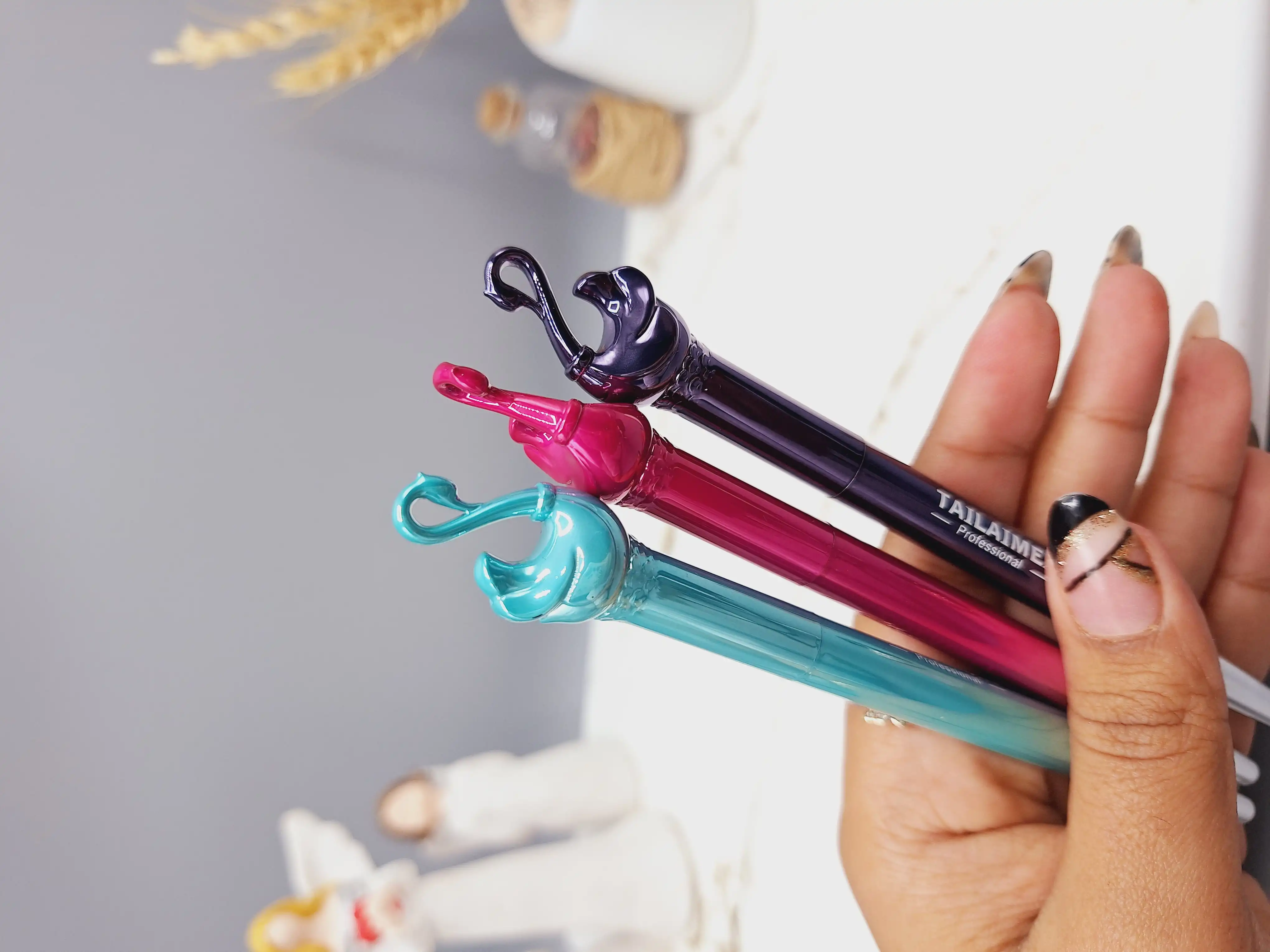 خط چشم ۲۴ ساعته حرفه ای تایلامی E_120