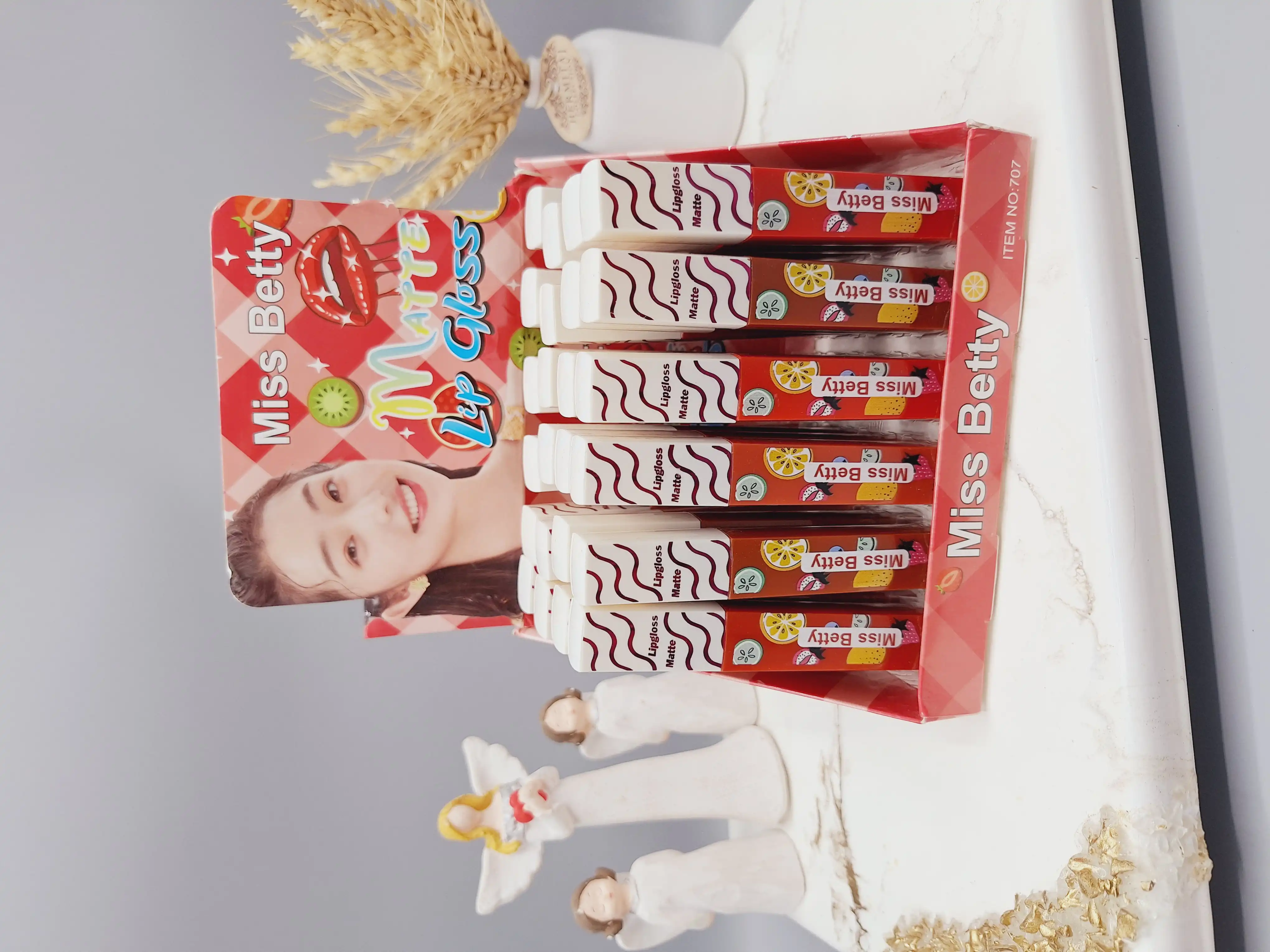 رژ مایع میوه ای Miss Betty کد 707