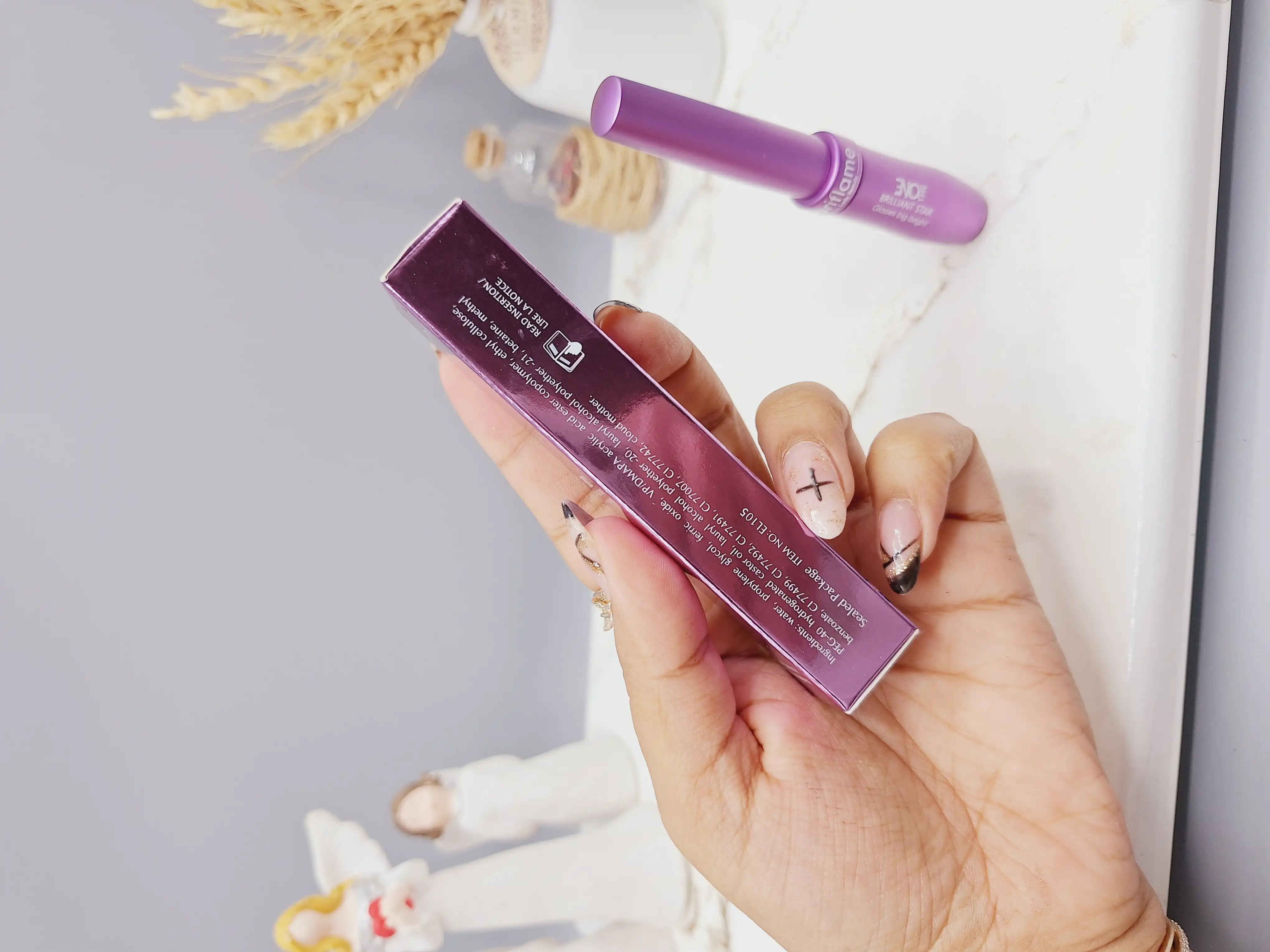 خط چشم مویی پوکه بنفش اوریفلیم Oriflame کد 9369