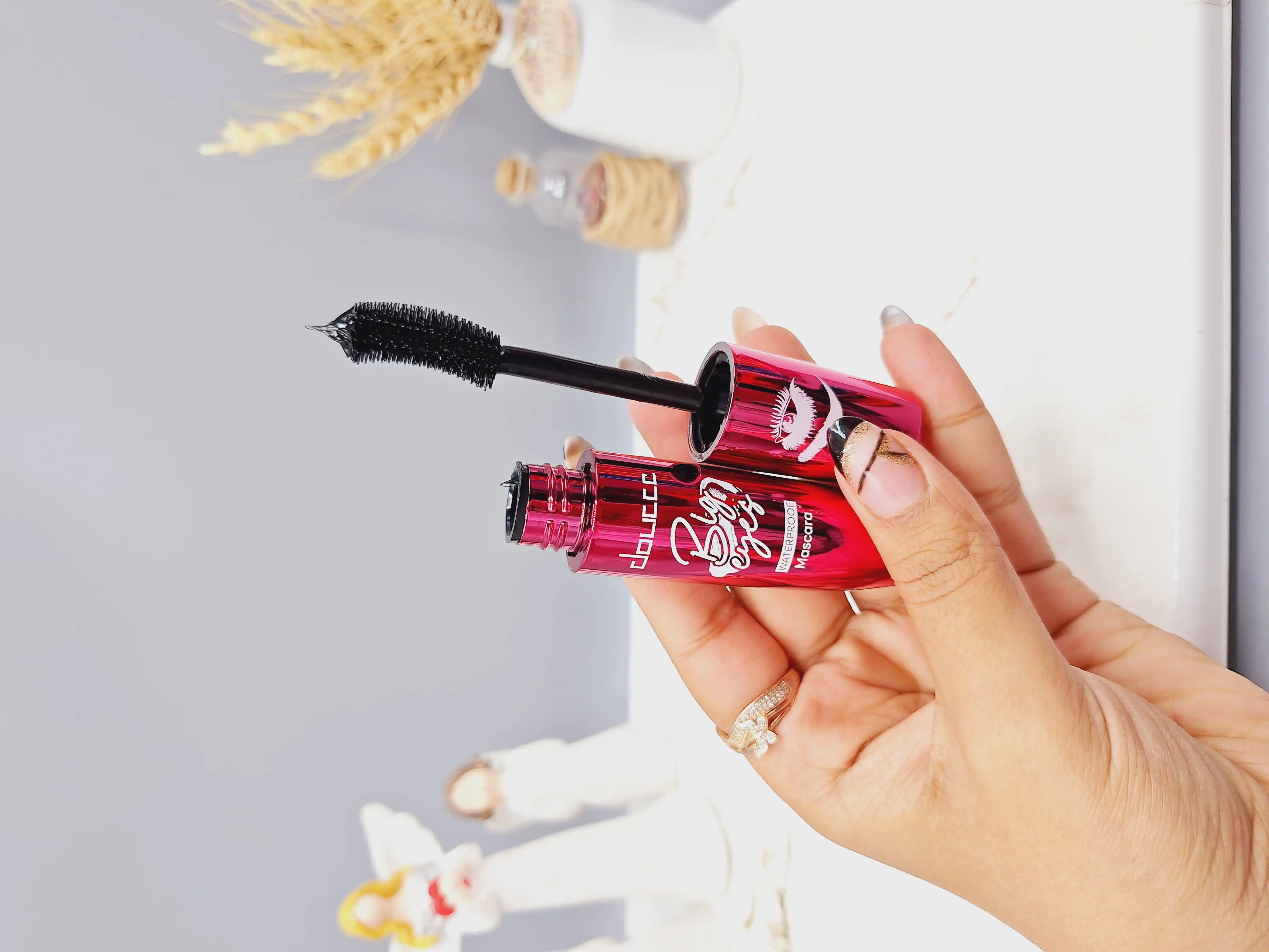 ریمل حجم دهنده و بلند کننده پوکه رنگی دوسه doucce کد 9531