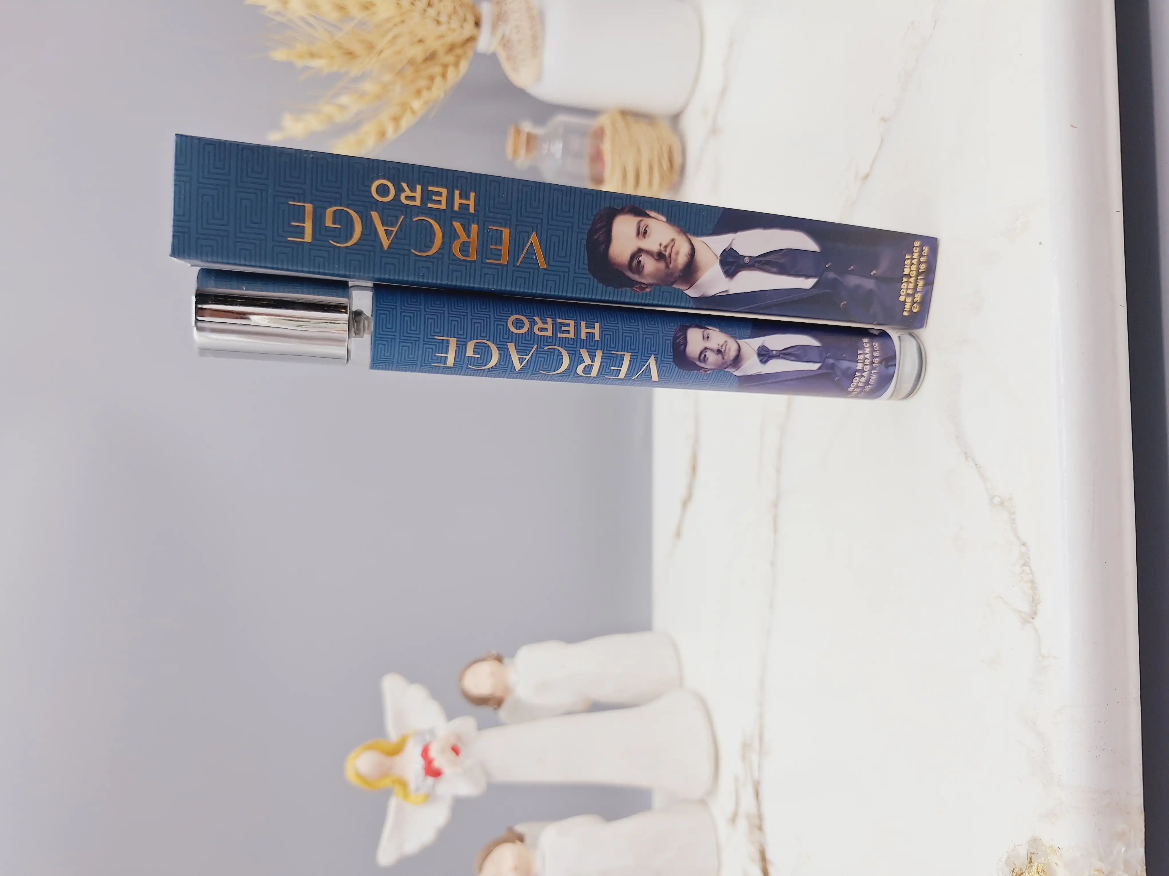 ادکلن مردانه استوانه ای 35 میل VERCAGE کد 1493