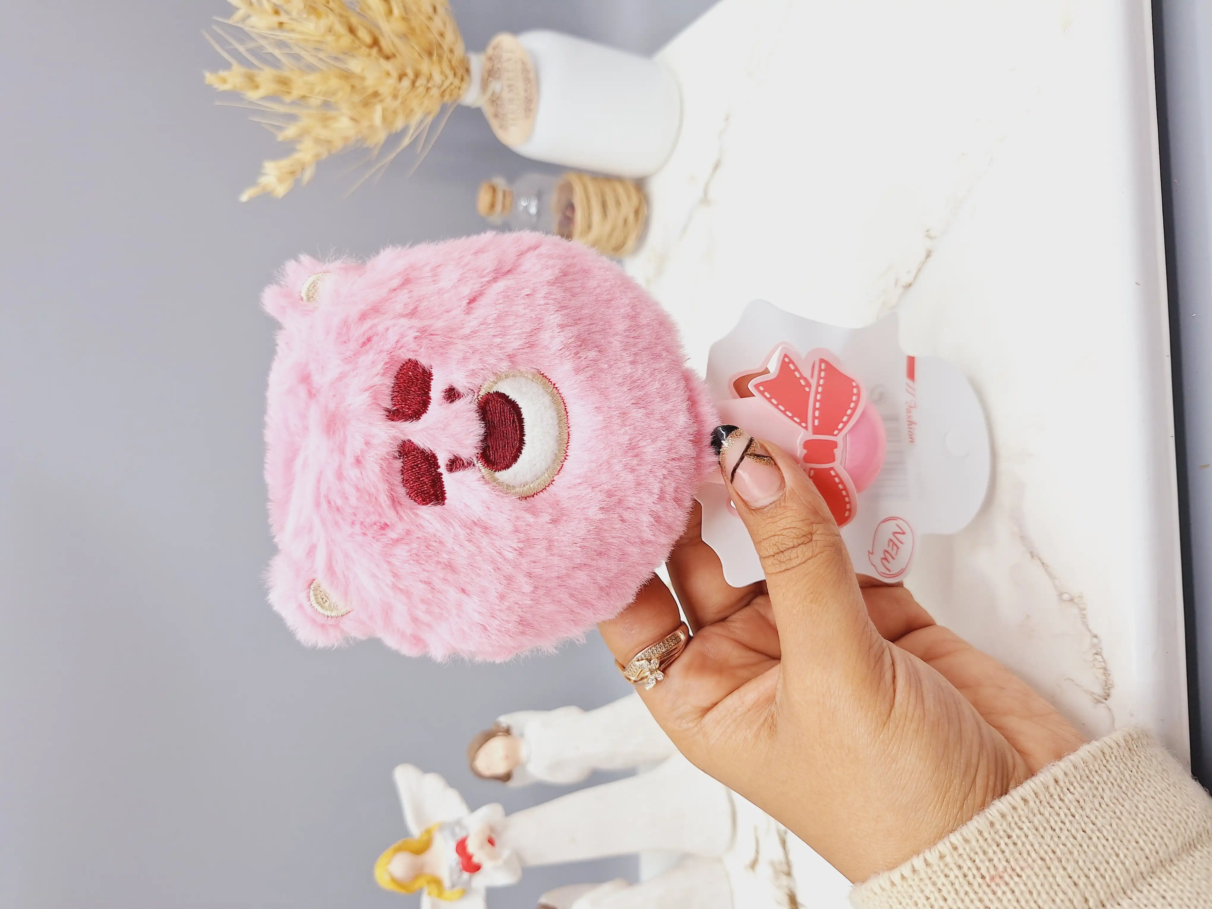 آینه دسته دار پشمالو و فانتزی