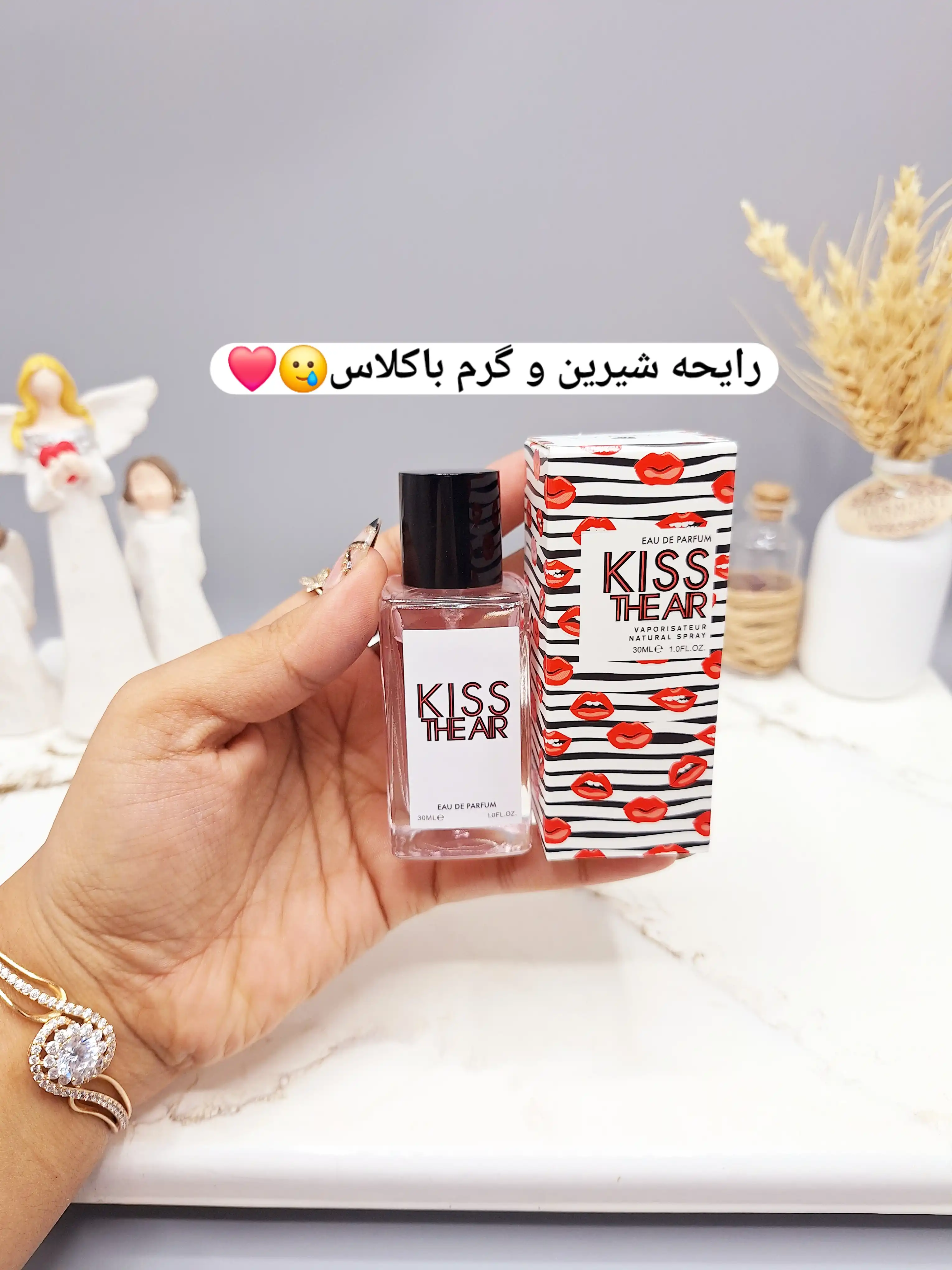 ادکلن KISS THE AIR حجم 30 میل زنانه کد 1492