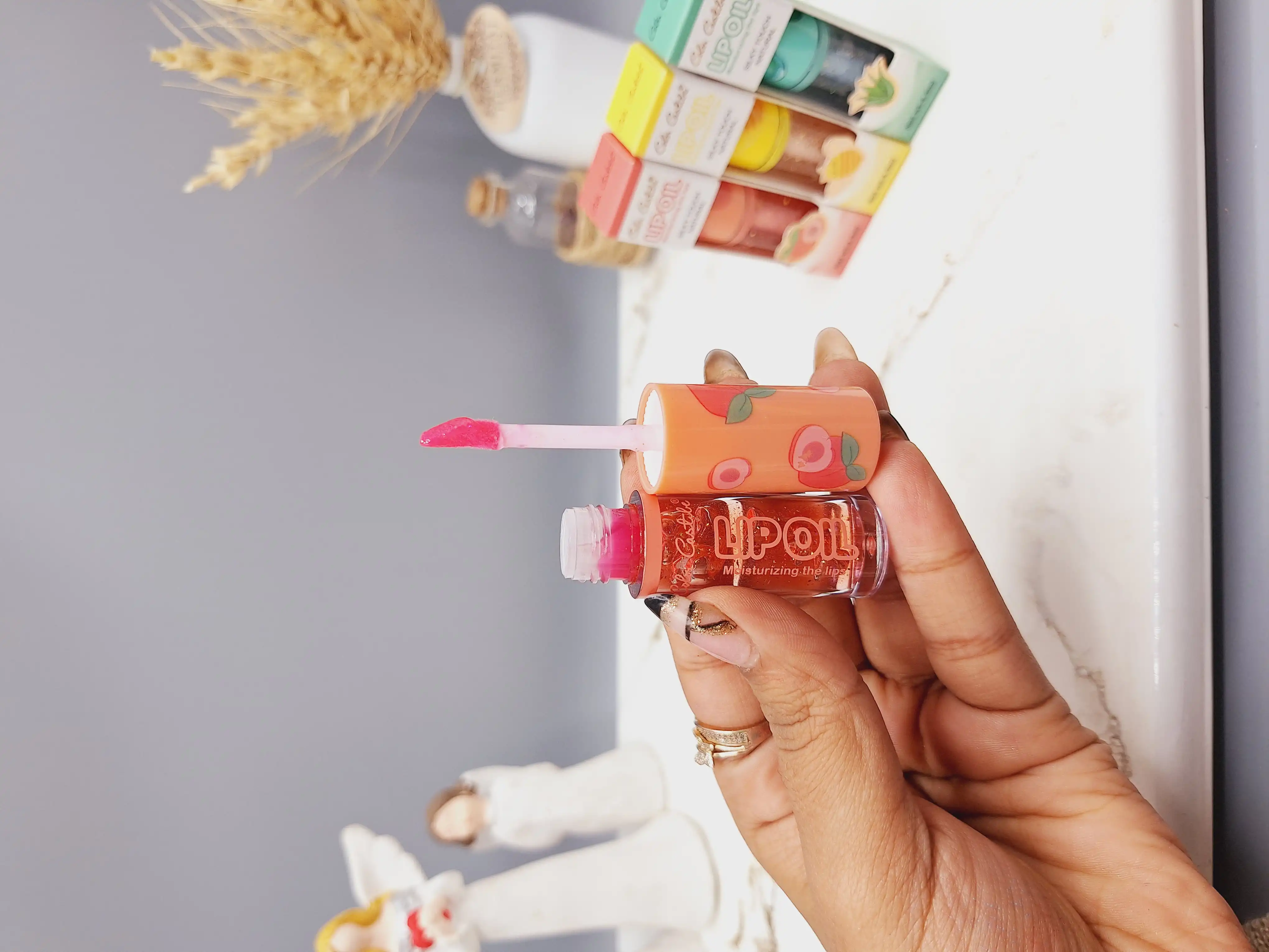 لیپ گلاس ویتامینه و برق لب شاین دار کد 4207