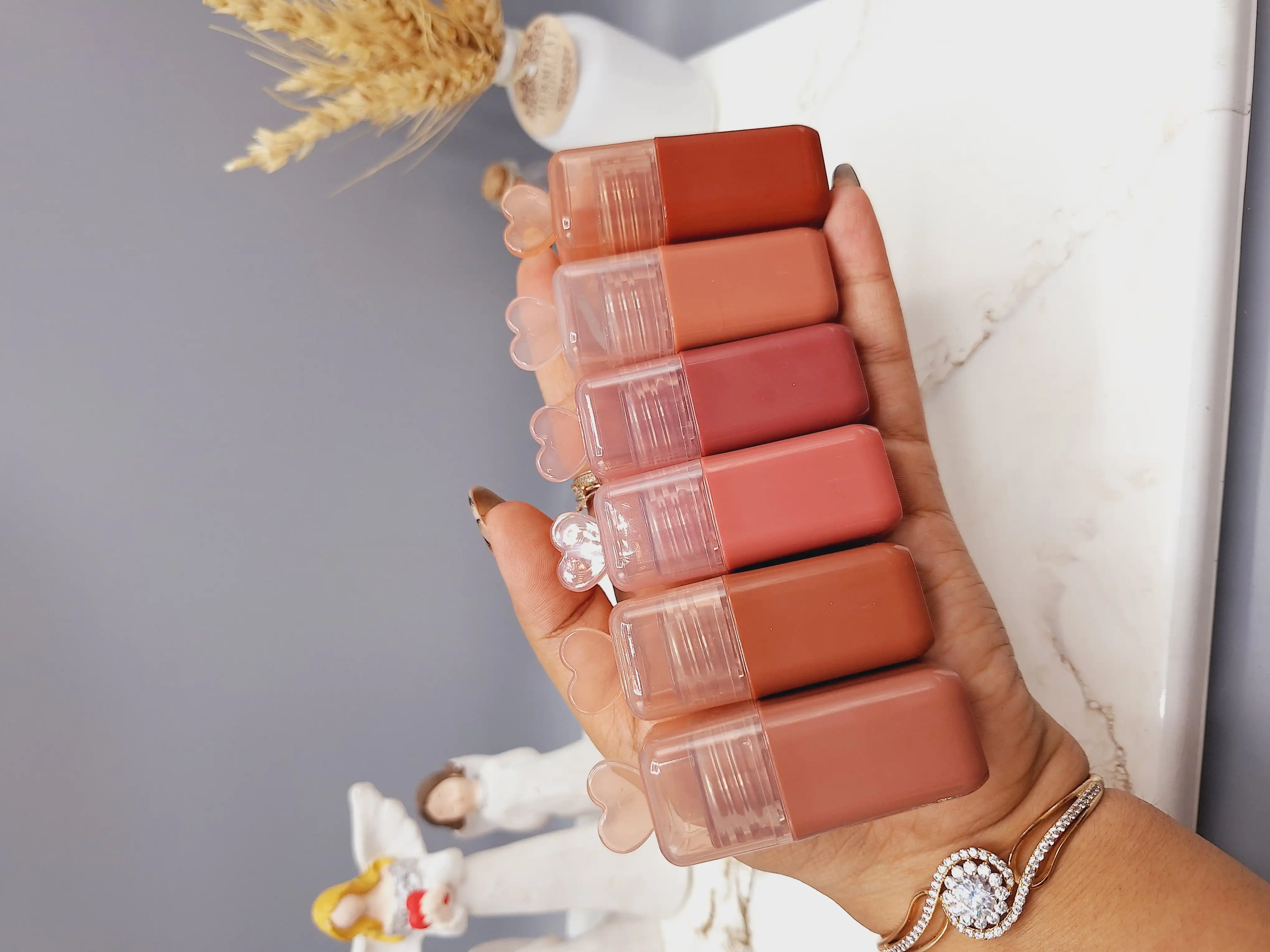 پک 6 تایی رژ مایع سر شیشه ای قلبی خوش رنگ کد GP958