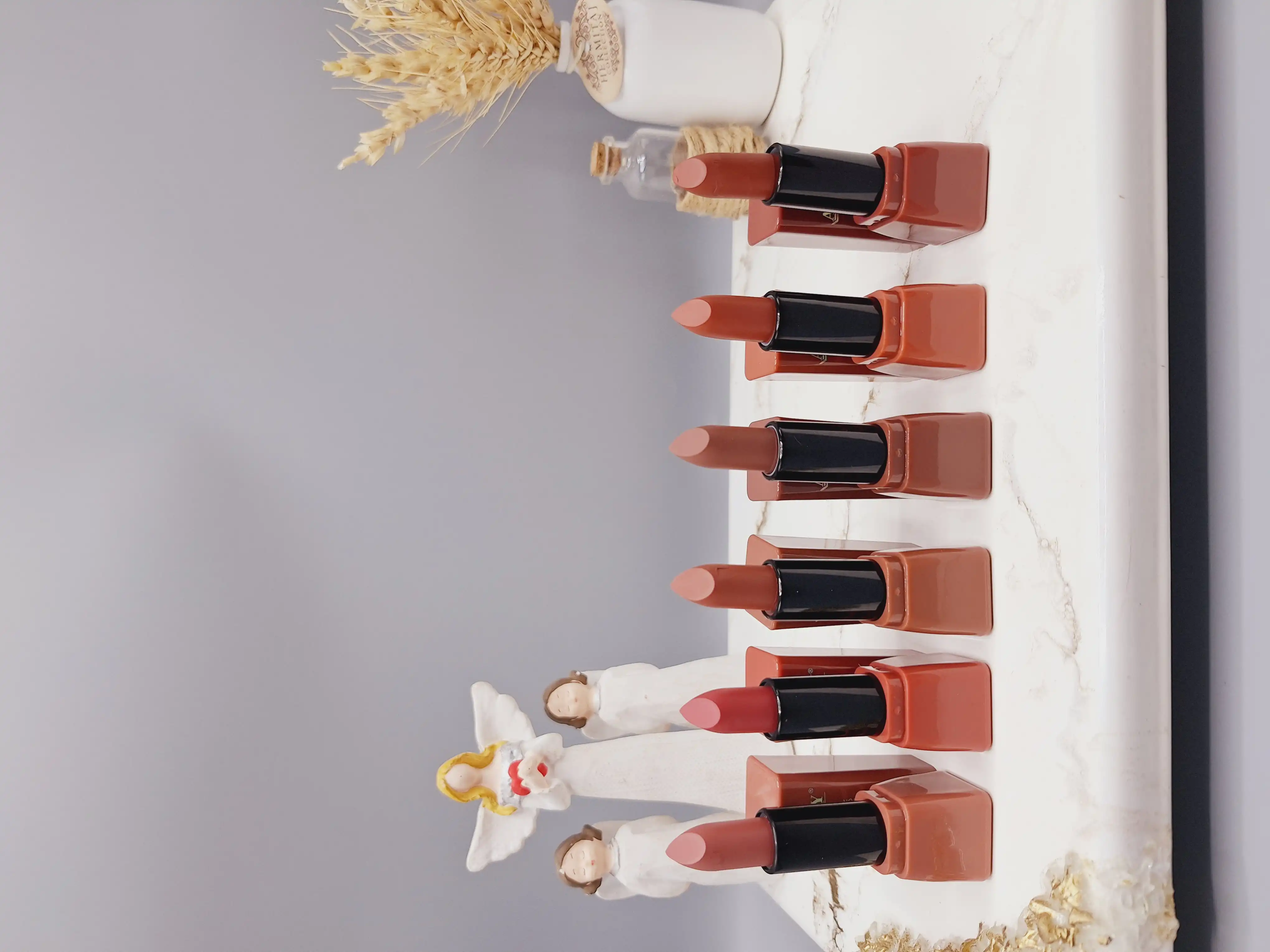 پک 6 تایی رژ جامد پرطرفدار AOZY کدAB001