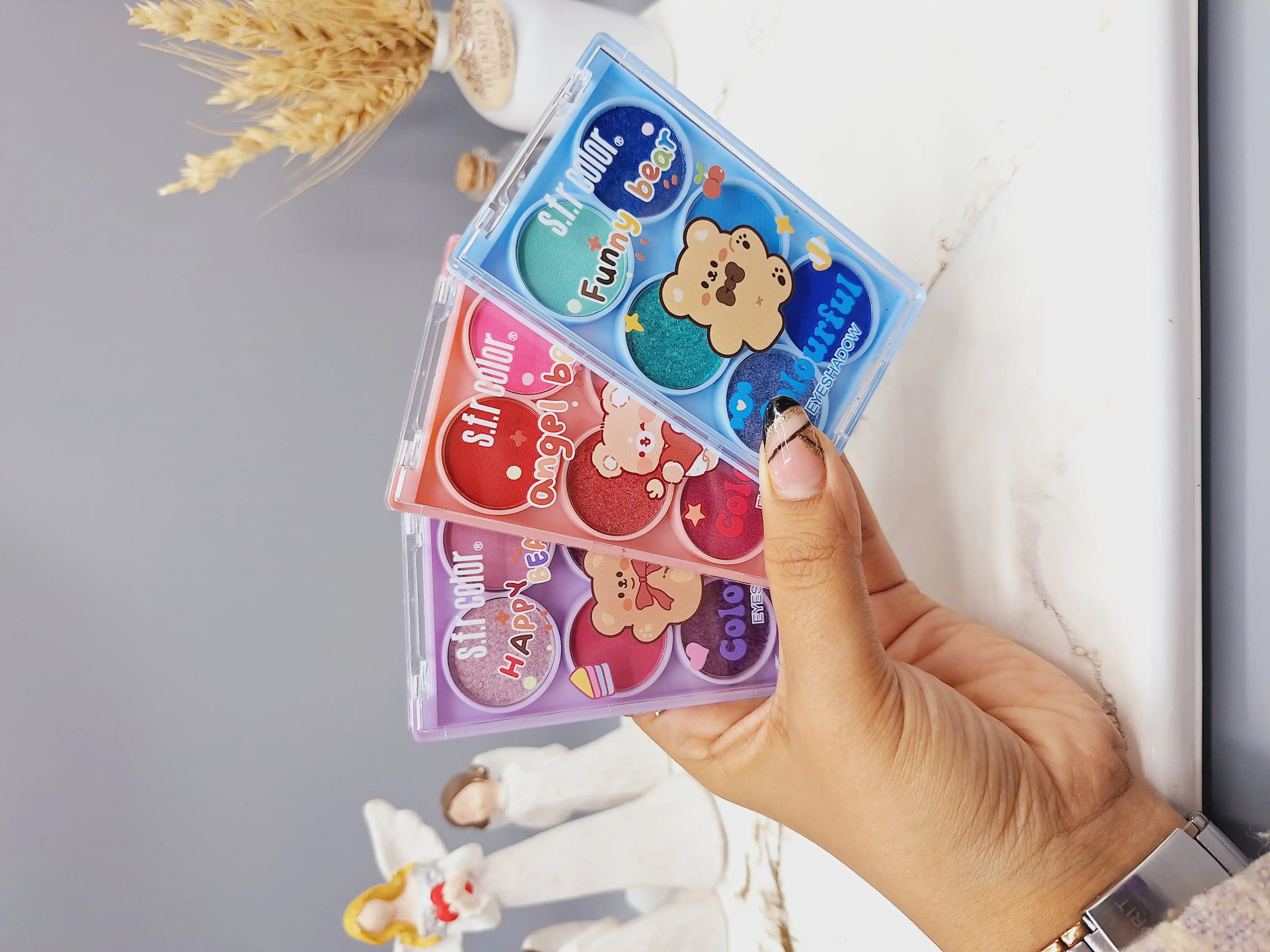 پالت سایه شش رنگ خرسی اس اف آر کالر کد 8092