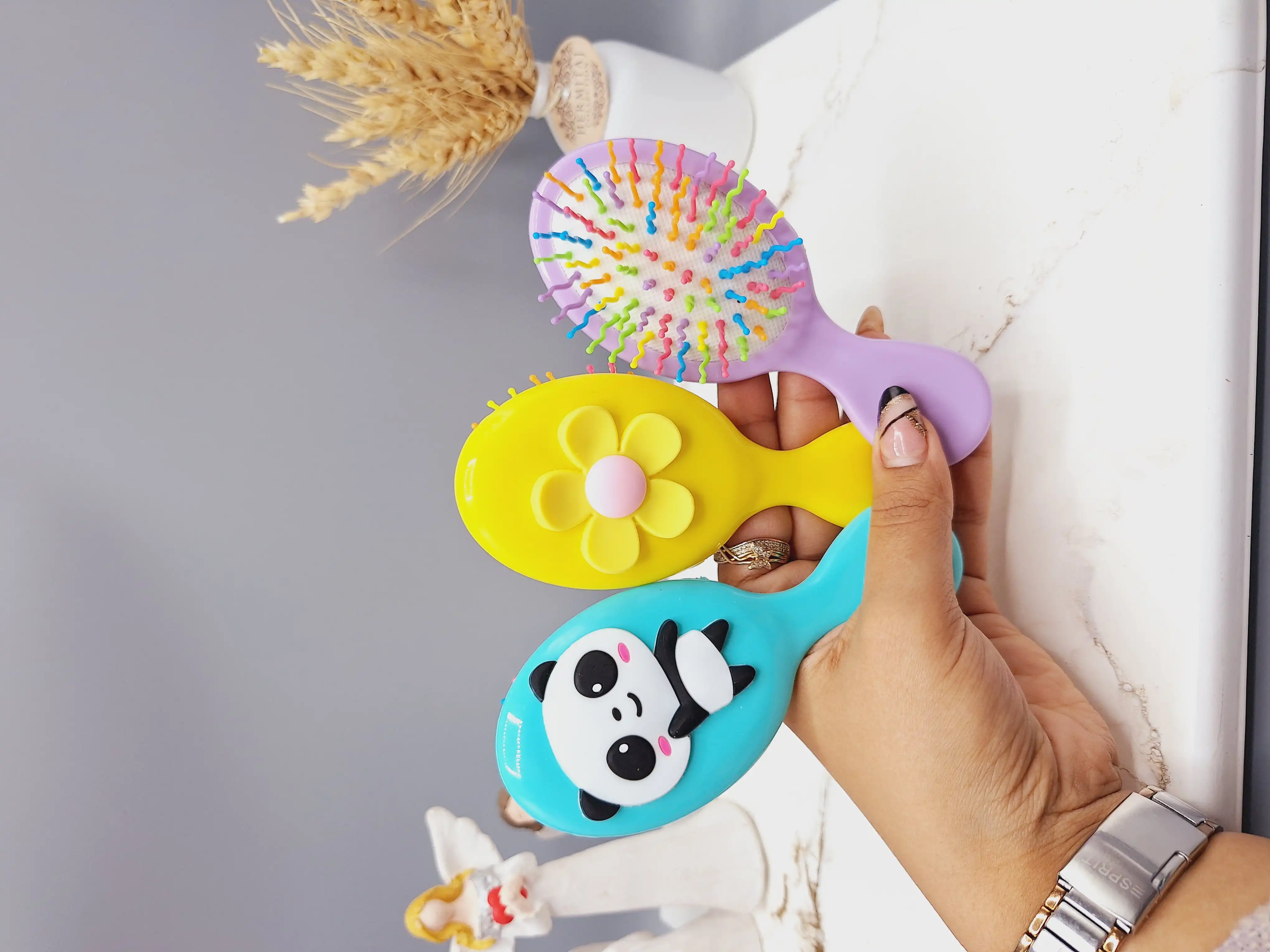 شانه رنگی رنگی طرح های بامزه