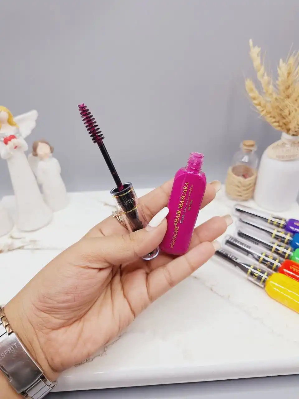 ریمل مو رنگی شانه دار تکی برند BIGERBOWE