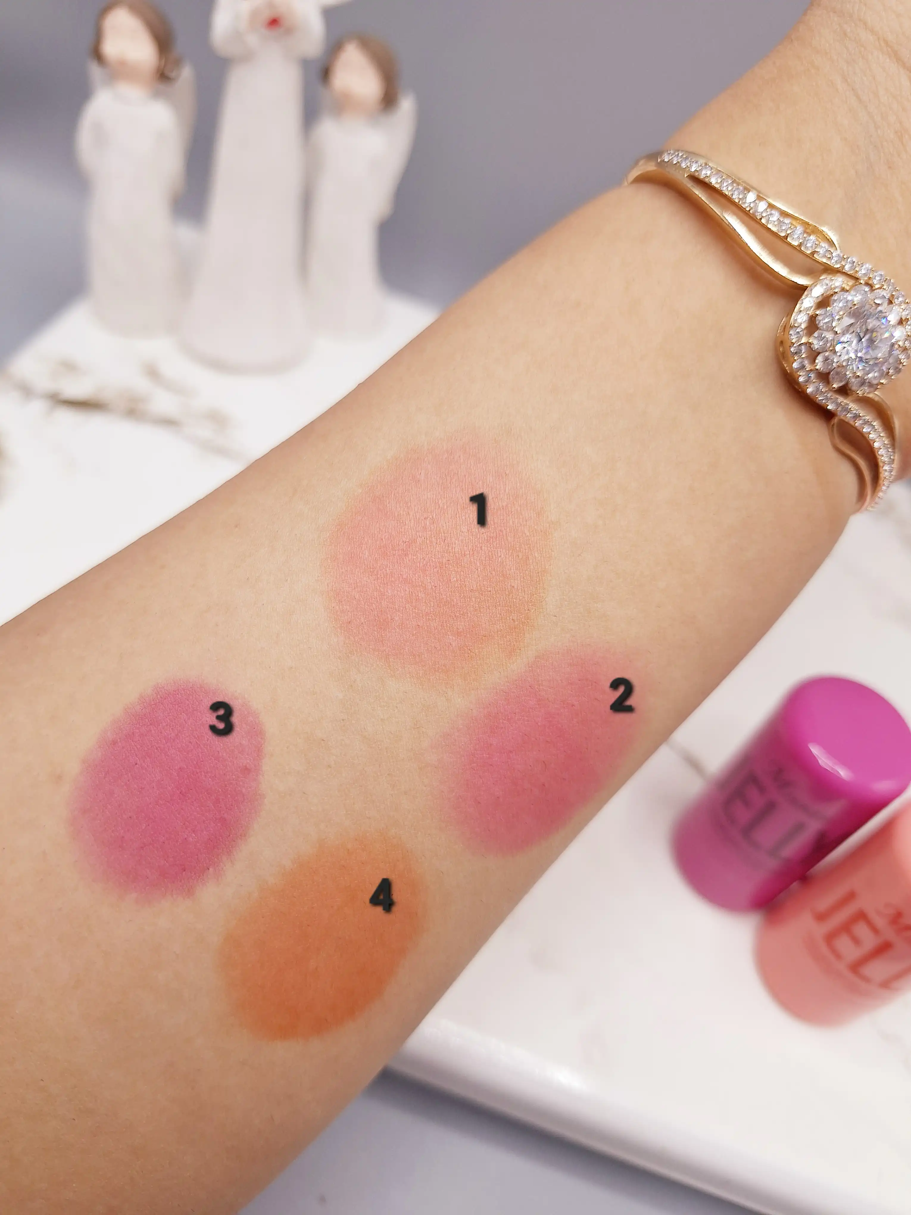 تینت ژله ای لب و گونه جادویی با کيفيت برند Mlundo کد 8050047