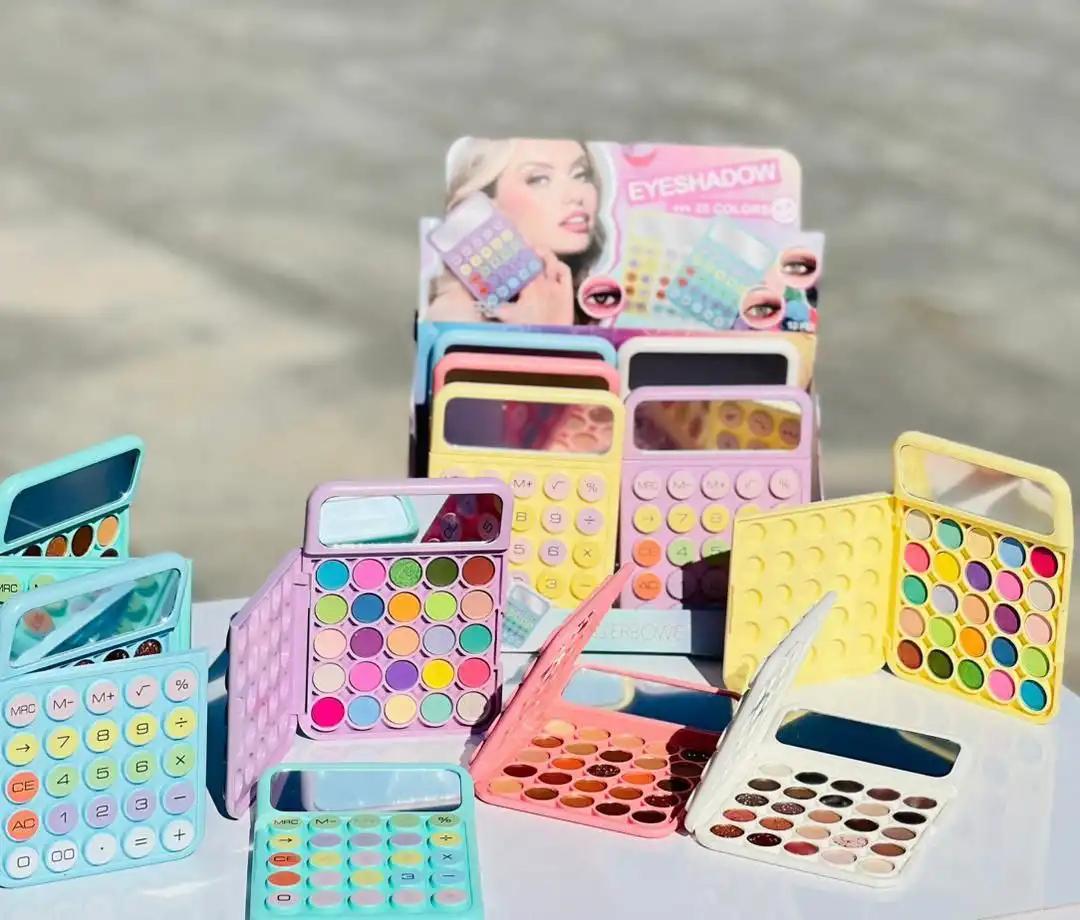 پالت سایه چشم مدل ماشین حساب برند Bigger