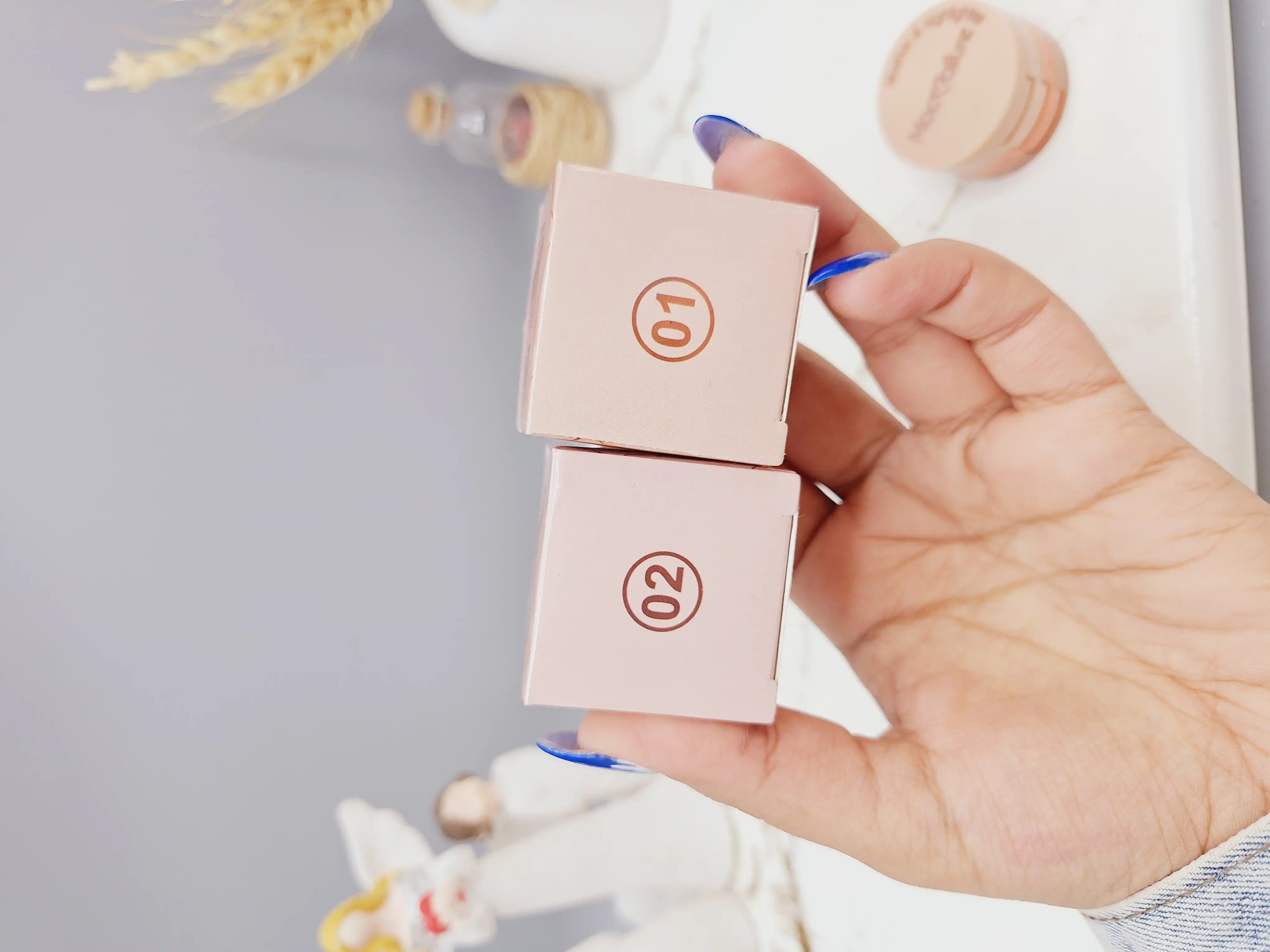 سایه چشم 3 طبقه به همراه آینه موکالره کد 3563