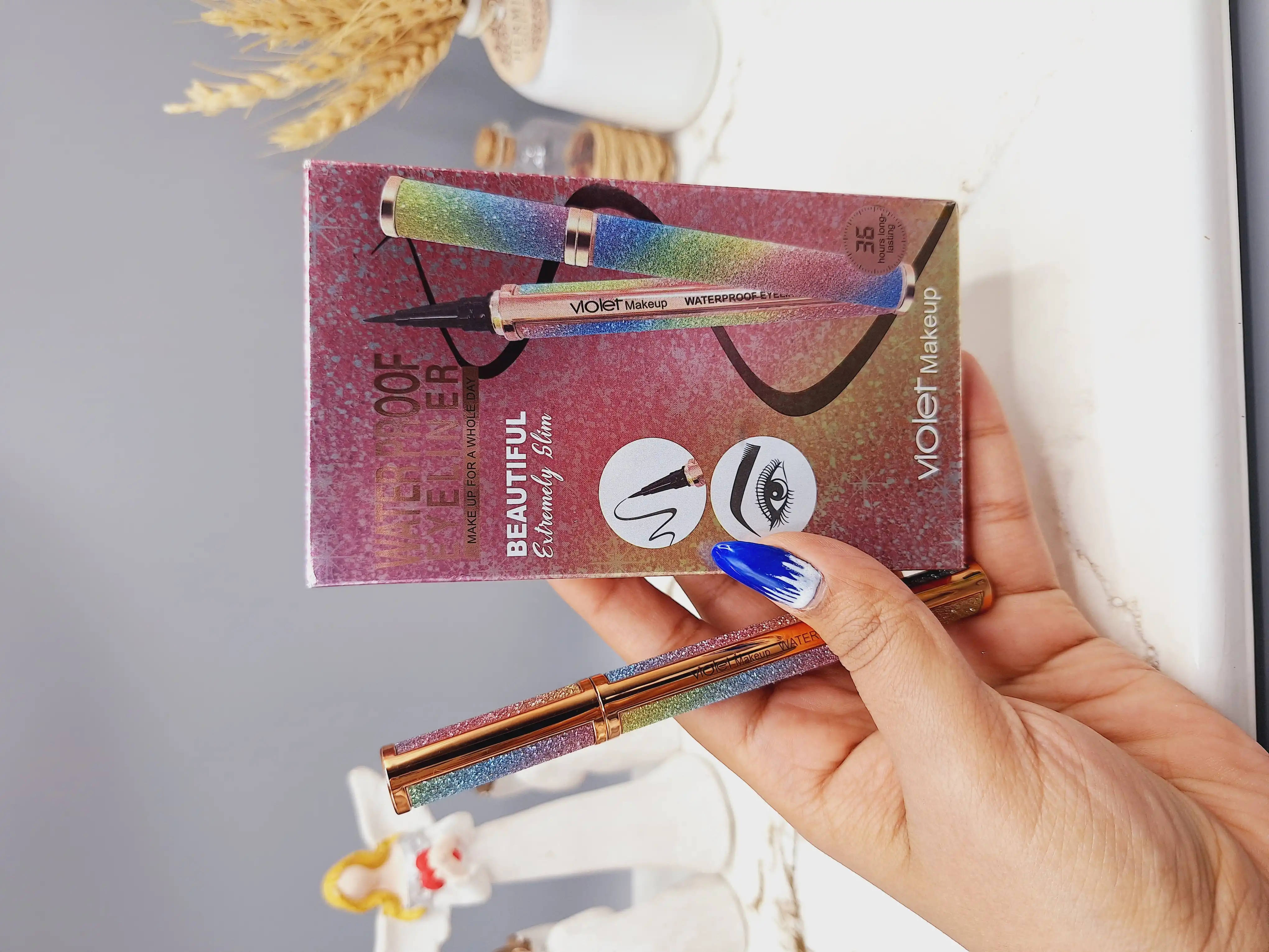 خط چشم ماژیکی بدنه گلیتری برند ویولت