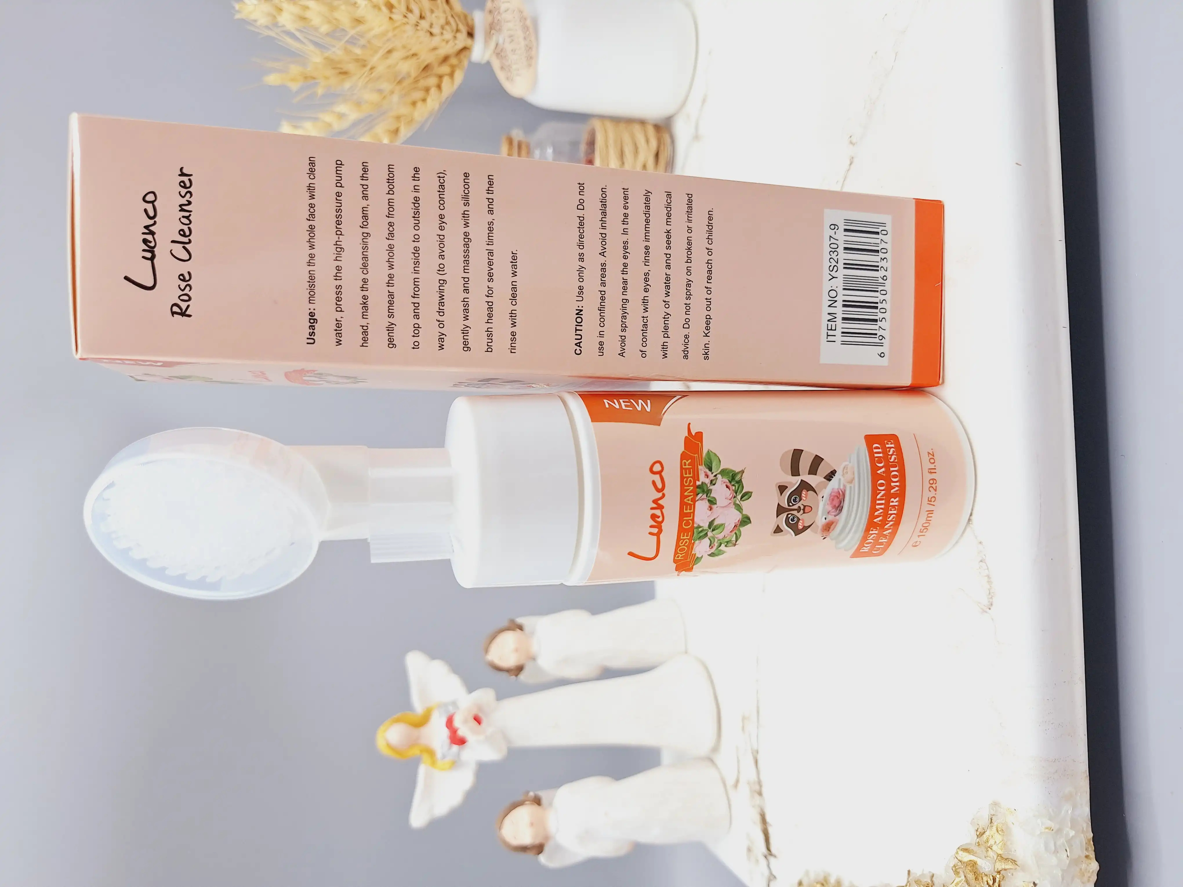 فوم شستشو براش دار مدل گل برند Luenco کد YS2307-9