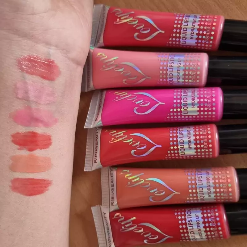 پک 6 تایی لیپ گلاس اسمارتیزی تیوپی فوق العاده زیبا برند ‏RIBIABEAUTY‏ کد RB2146