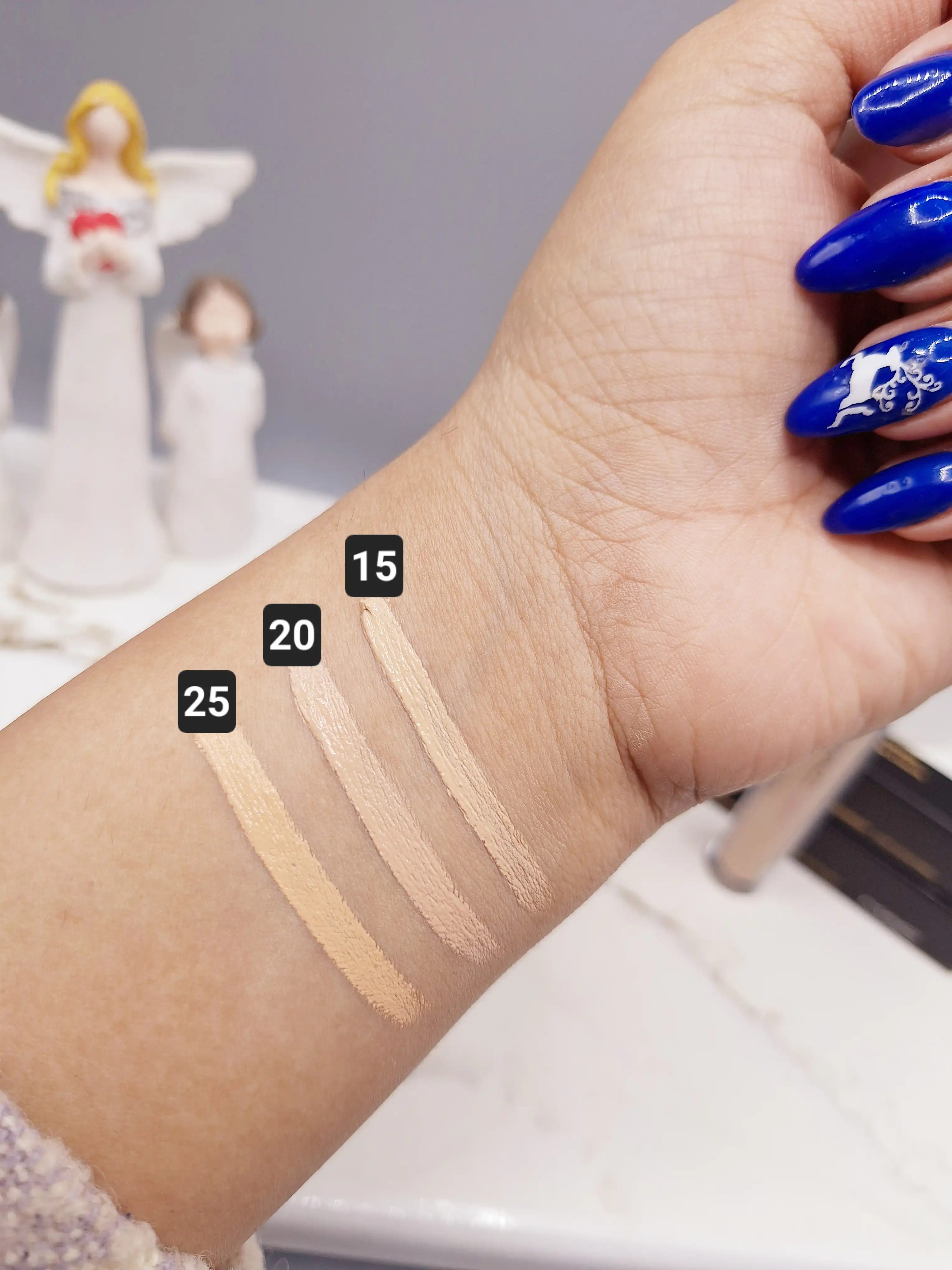 کانسیلر قلمی مدل NC برند مک کد A88