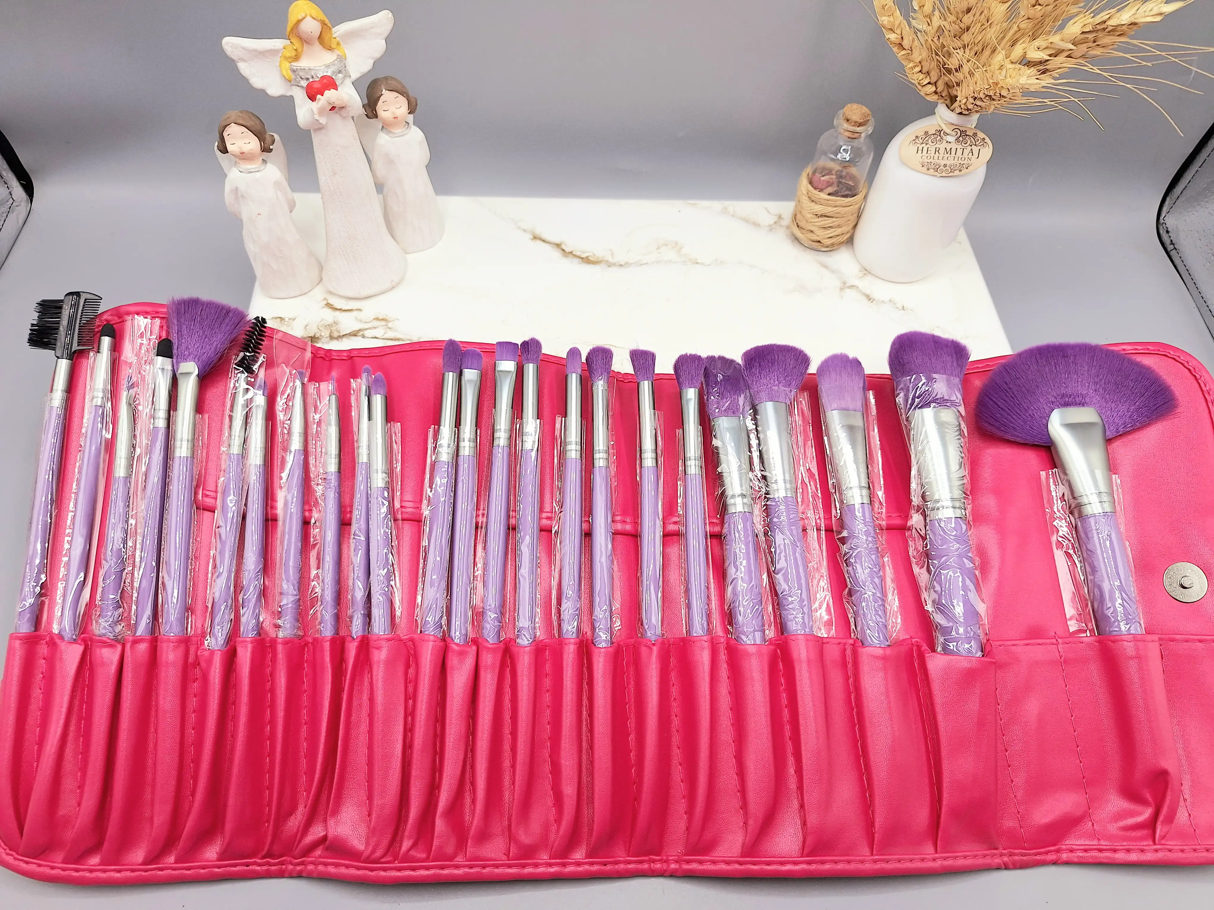 کیف براش حرفه ای 24 تیکه مخصوص میکاپ همراه با کیف مدل جدید