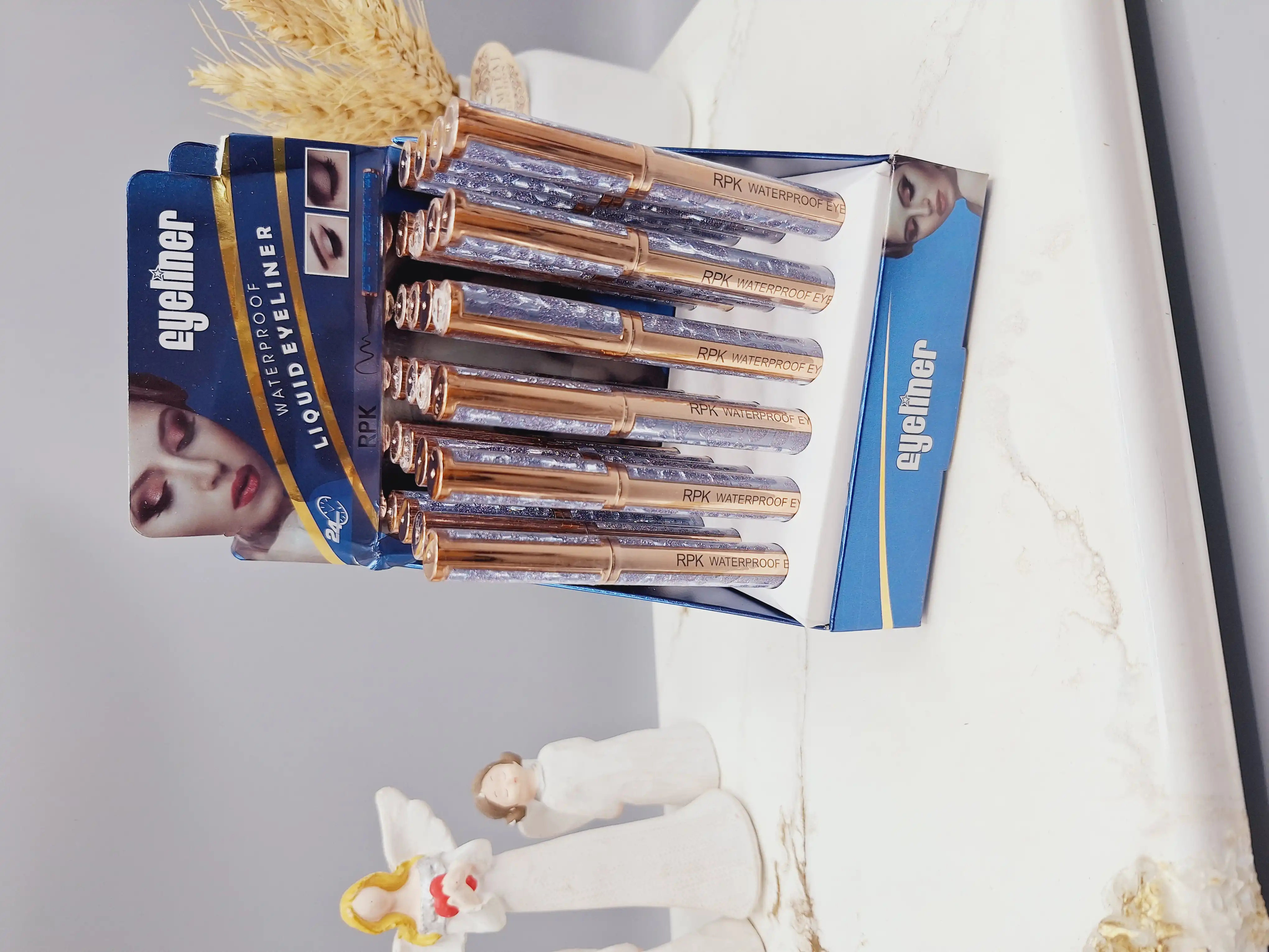 خشم چشم مشکی ماژیکی پوکه آبی برند RPK کد 8056