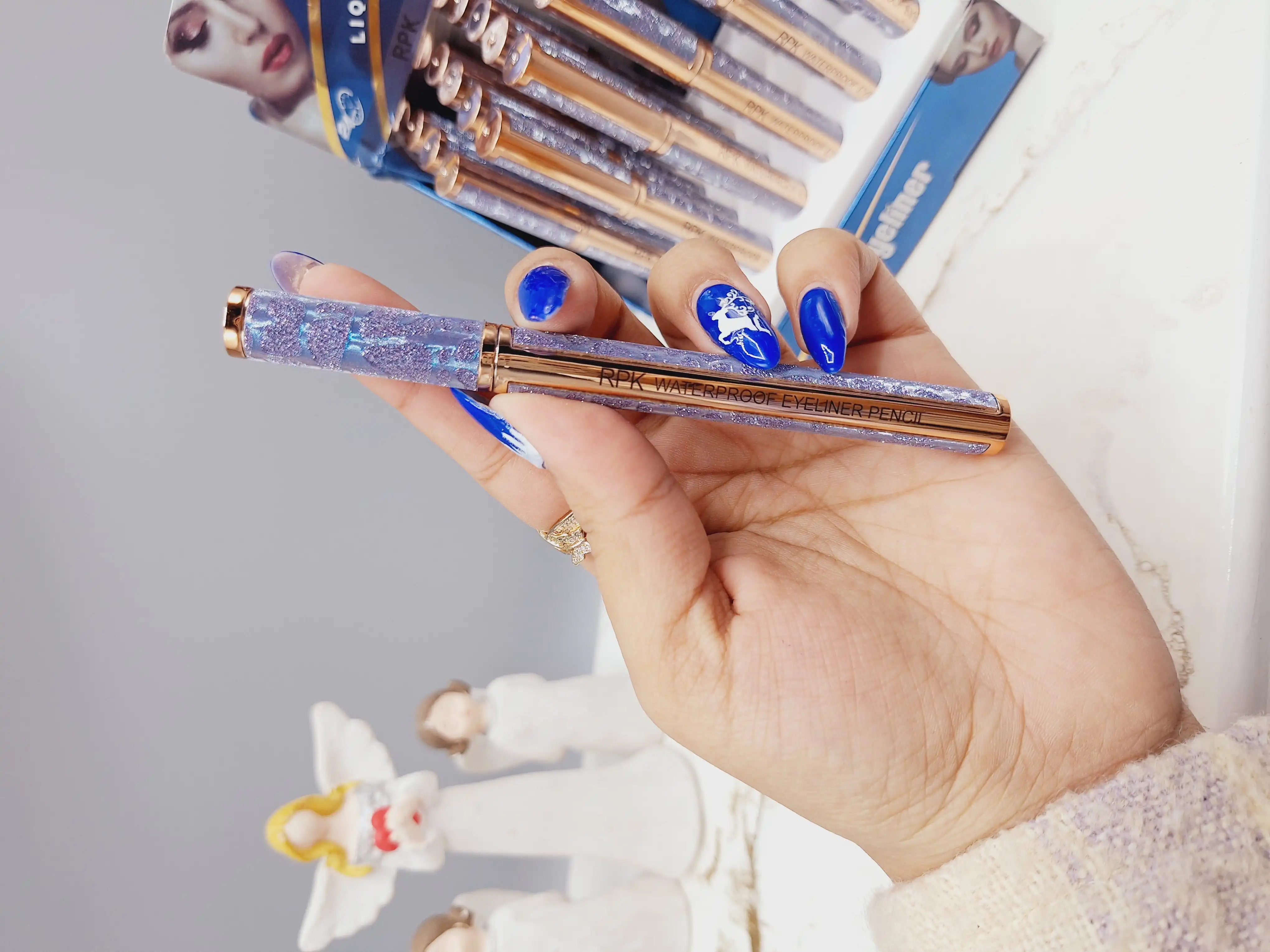 خشم چشم مشکی ماژیکی پوکه آبی برند RPK کد 8056