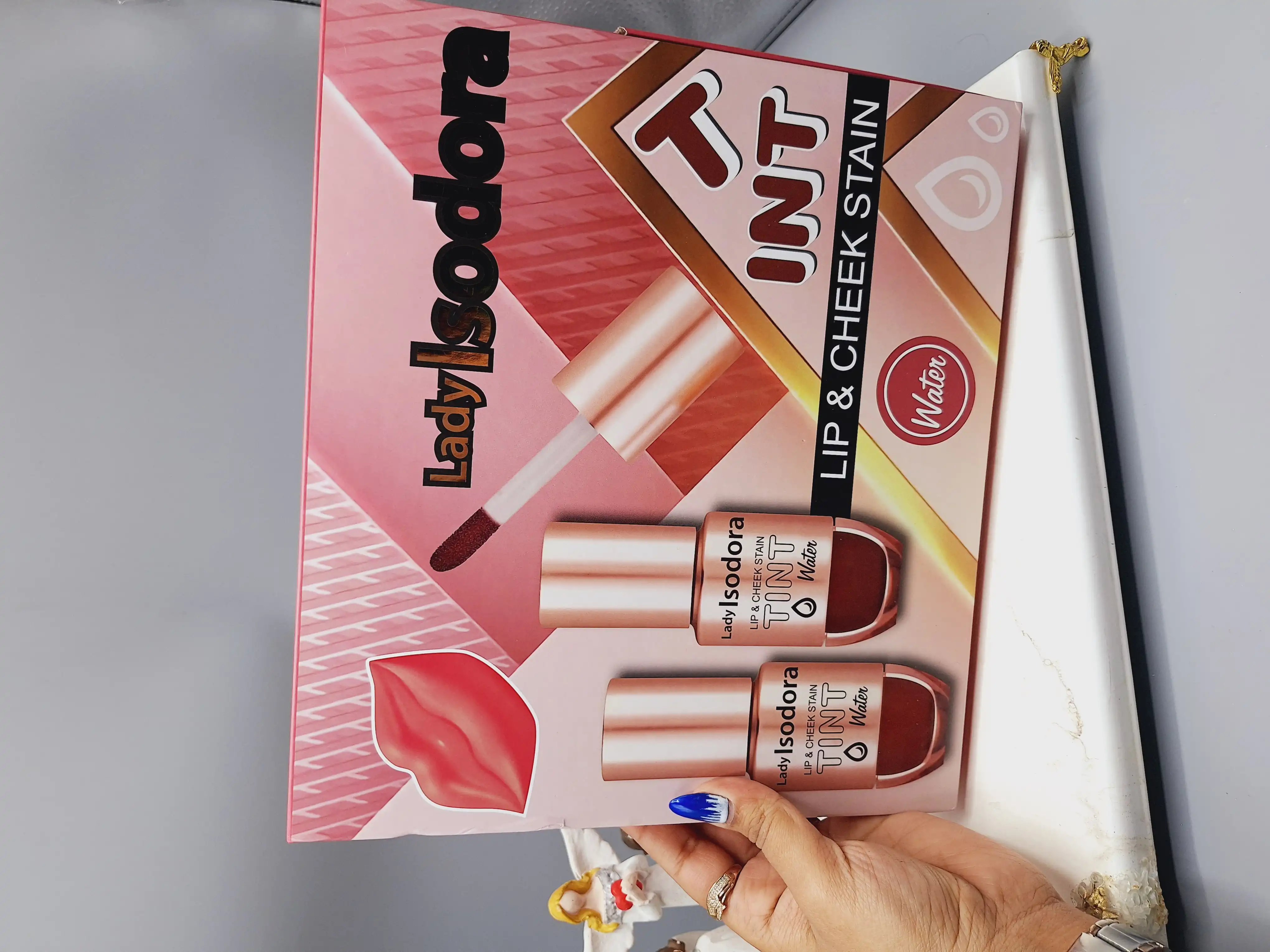 تینت لب و گونه Lady Isodora کیفیت عالی کد