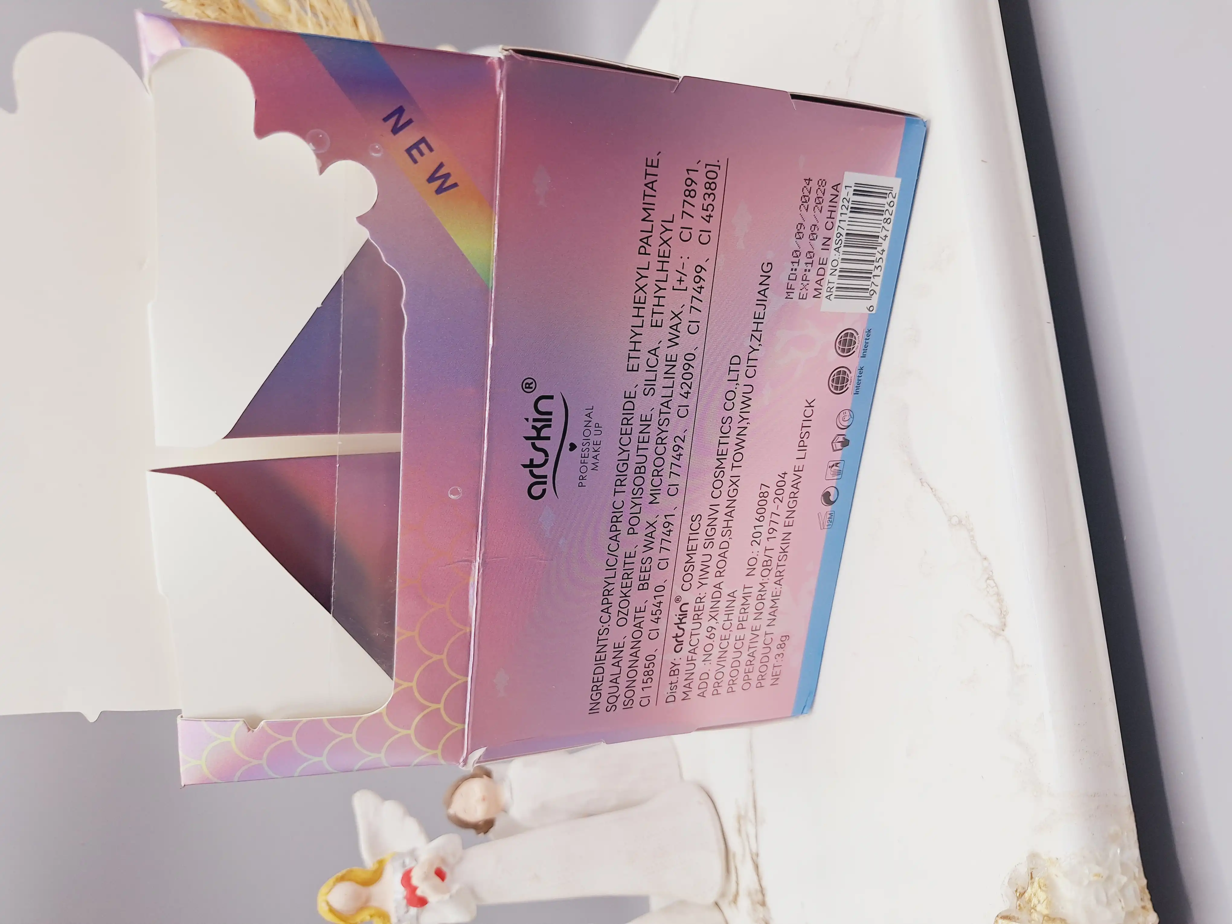 پک 6 تایی رژ جامد طرح پری برند آرت اسکین کد 971122