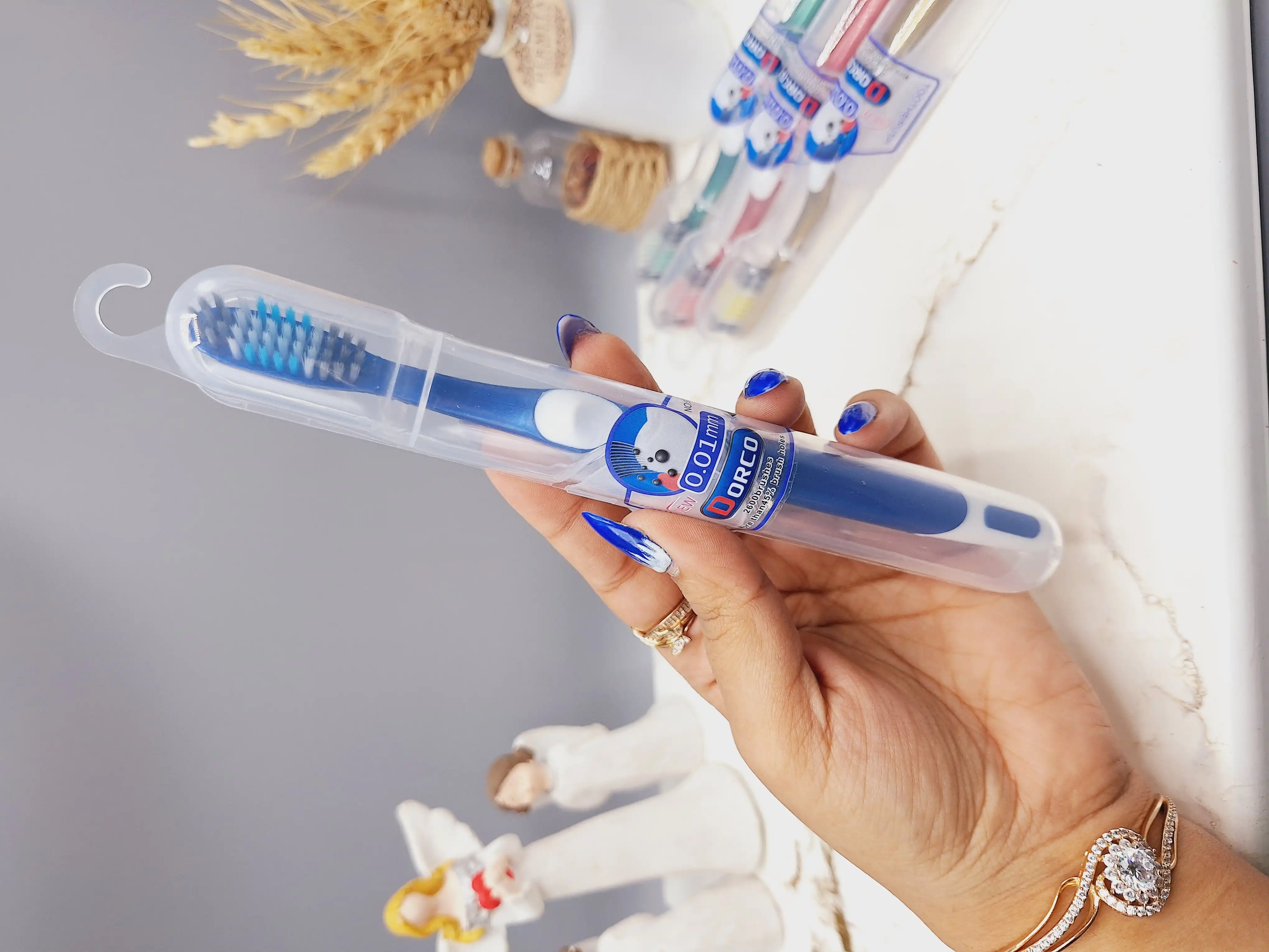 مسواک برند دورکو باکیفیت و برس نرم کد 9234