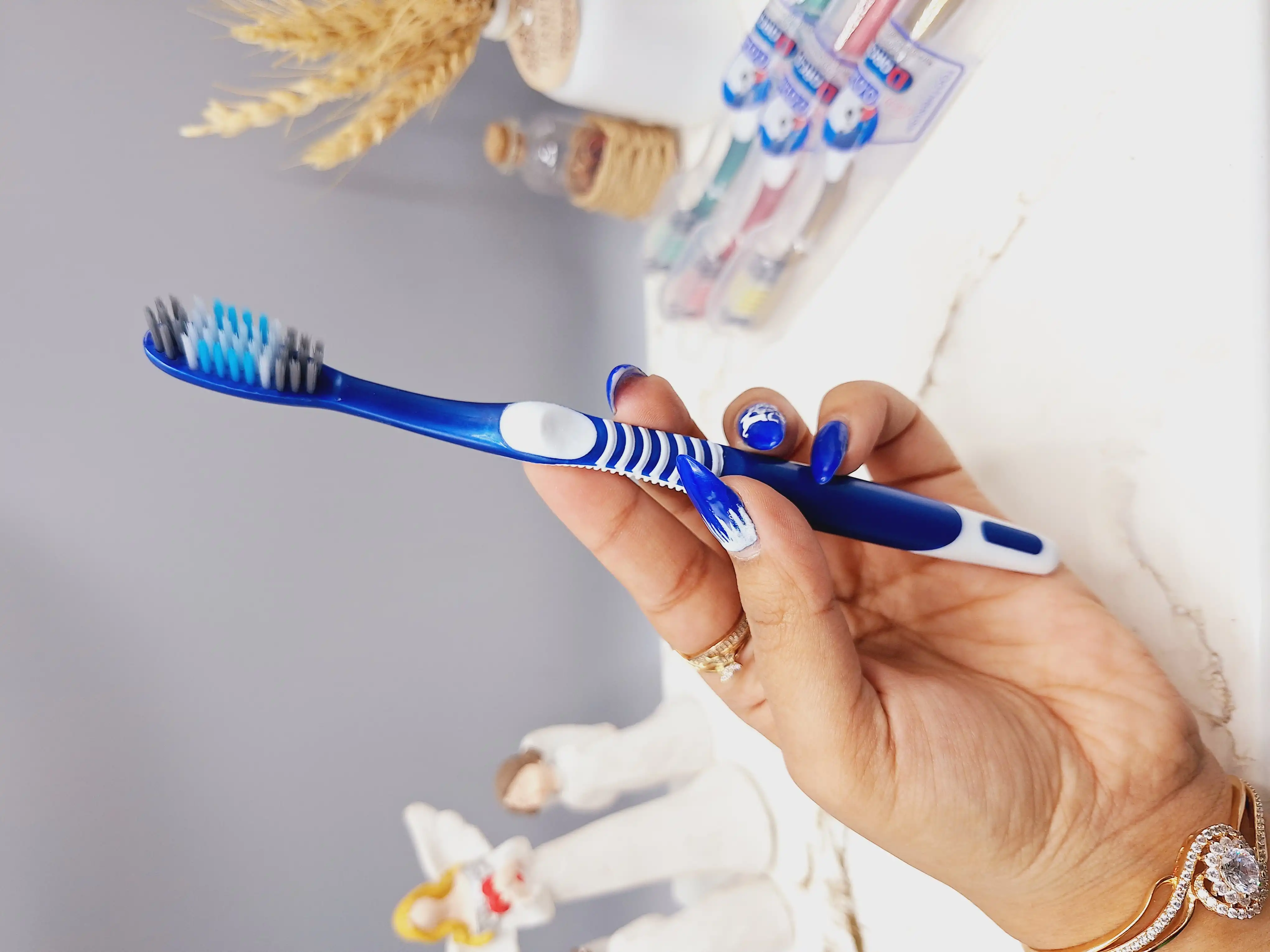 مسواک برند دورکو باکیفیت و برس نرم کد 9234