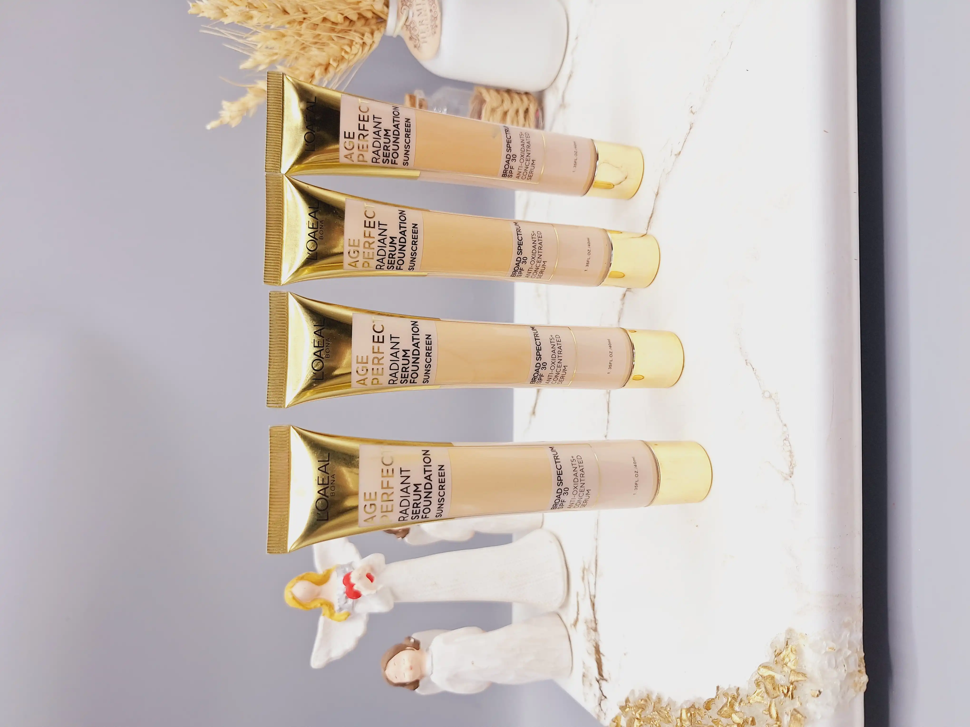 کرم پودر سرمی ضد چروک لورآل L'Oreal حجم 40 میل کد 5270