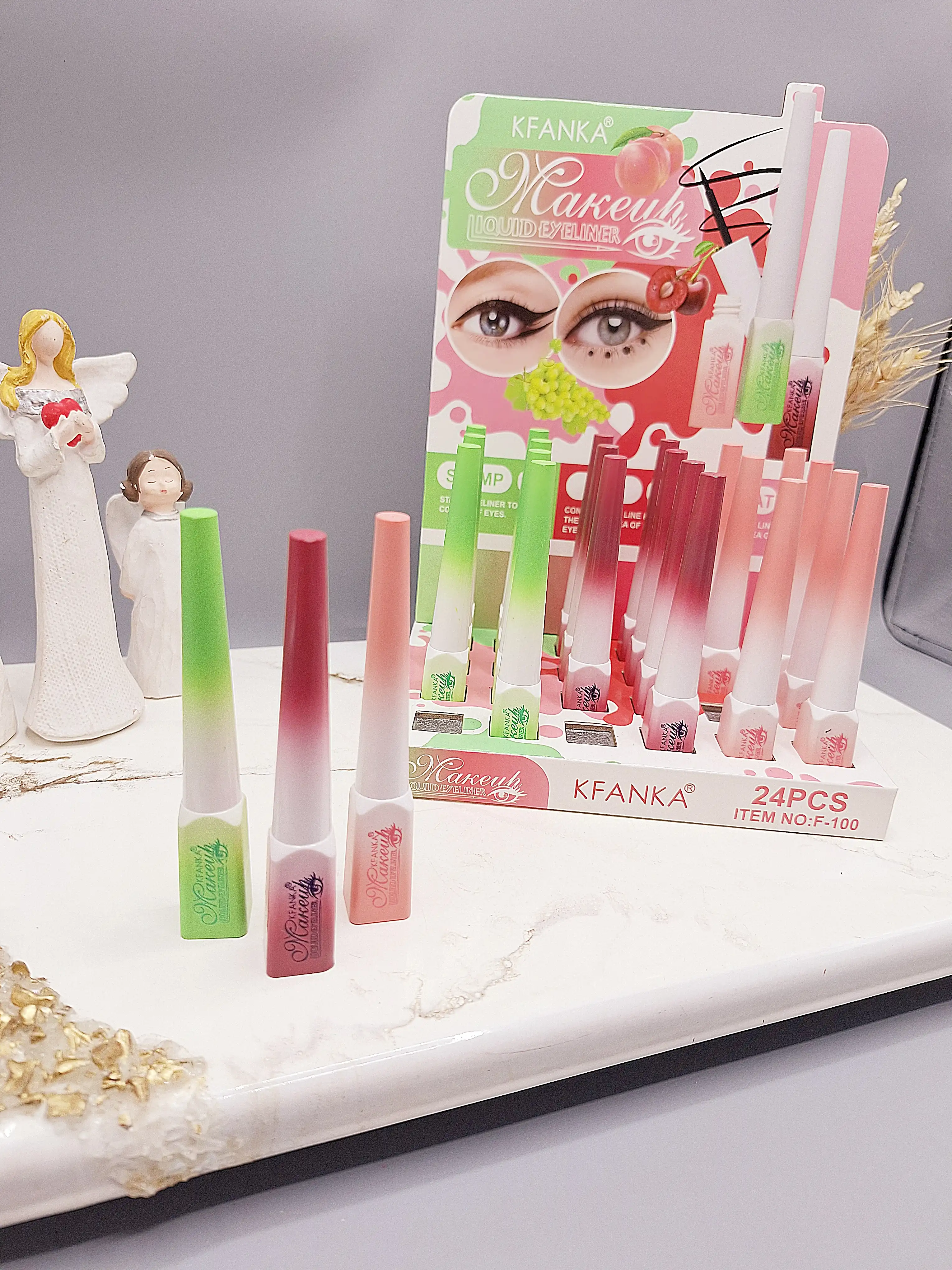 خط چشم مشکی ماژیکی پوکه کوزه ای ضدآب برند KFANKA کد NO:F-100