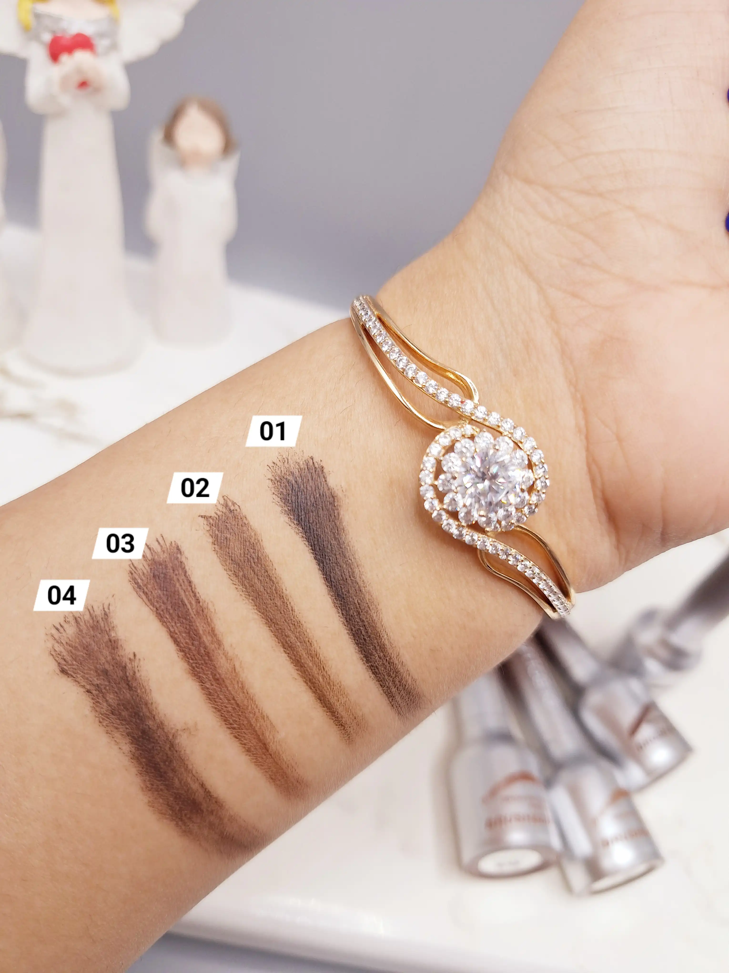 هاشور ابرو پرطرفدار پلامپی اولی بولا OLiBOLLA کد 1957