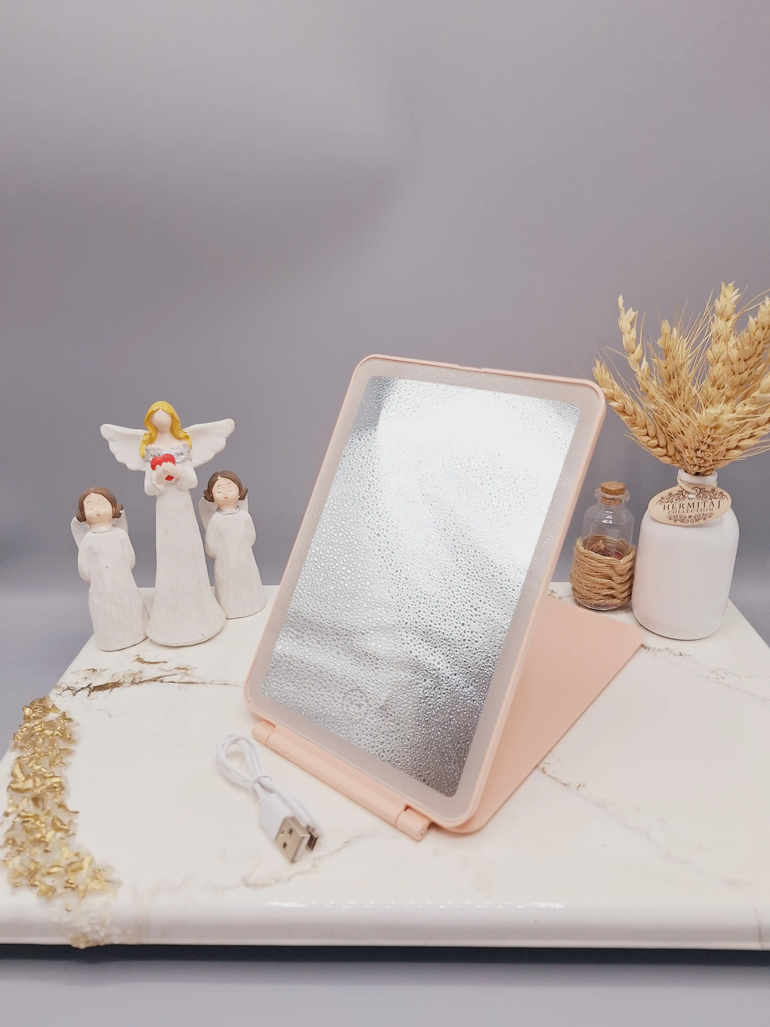 آینه رینگ لایت دار مدل تبلت مسافرتی با نور LED و 3 رنگ زیبا و قابل شارژ کد 2177( رنگ صورتی)