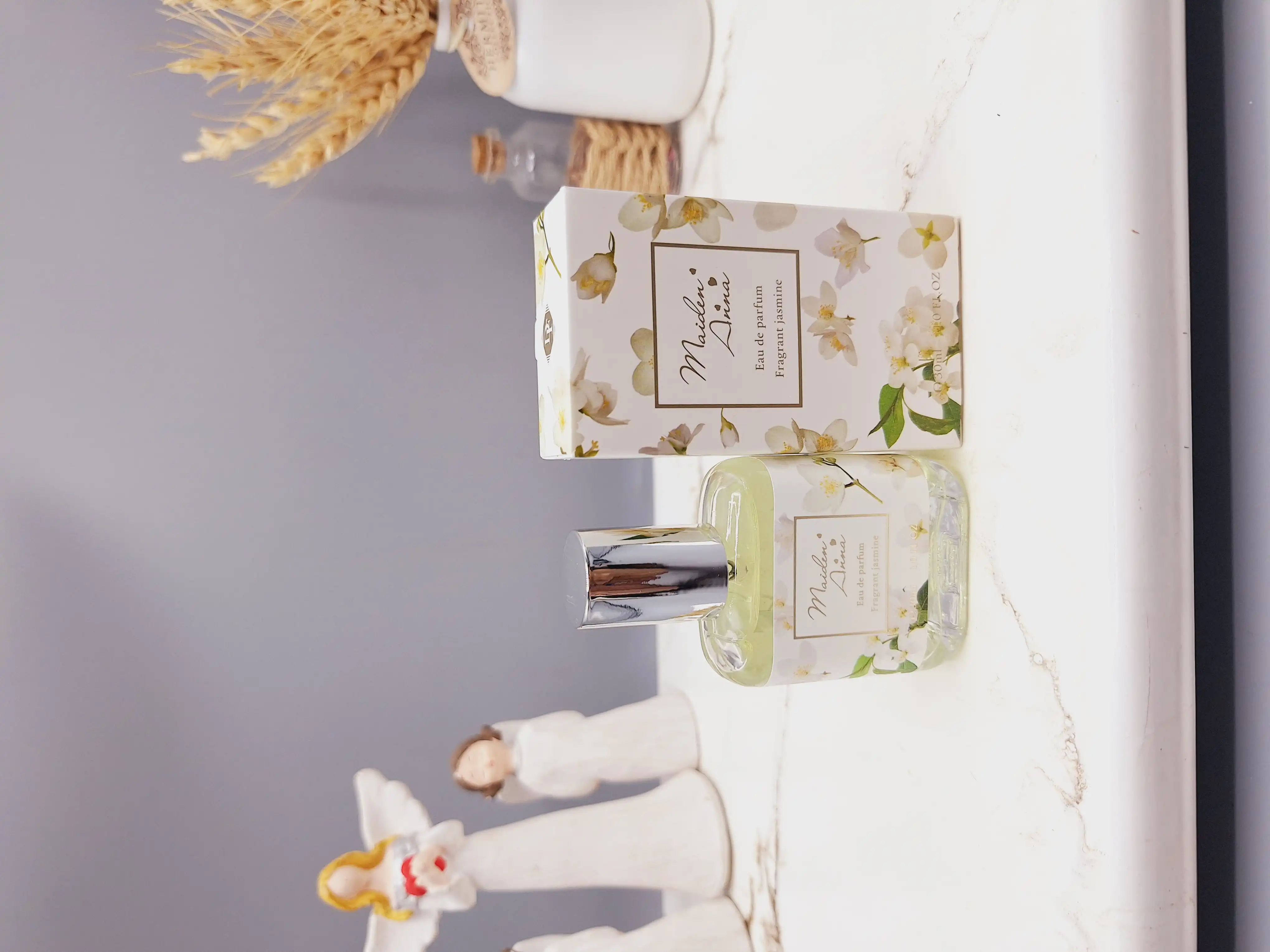 عطر مینی فانتزی دخترانه 30میل مدل شکوفه یاس ساخت چین کد YT-5297-2