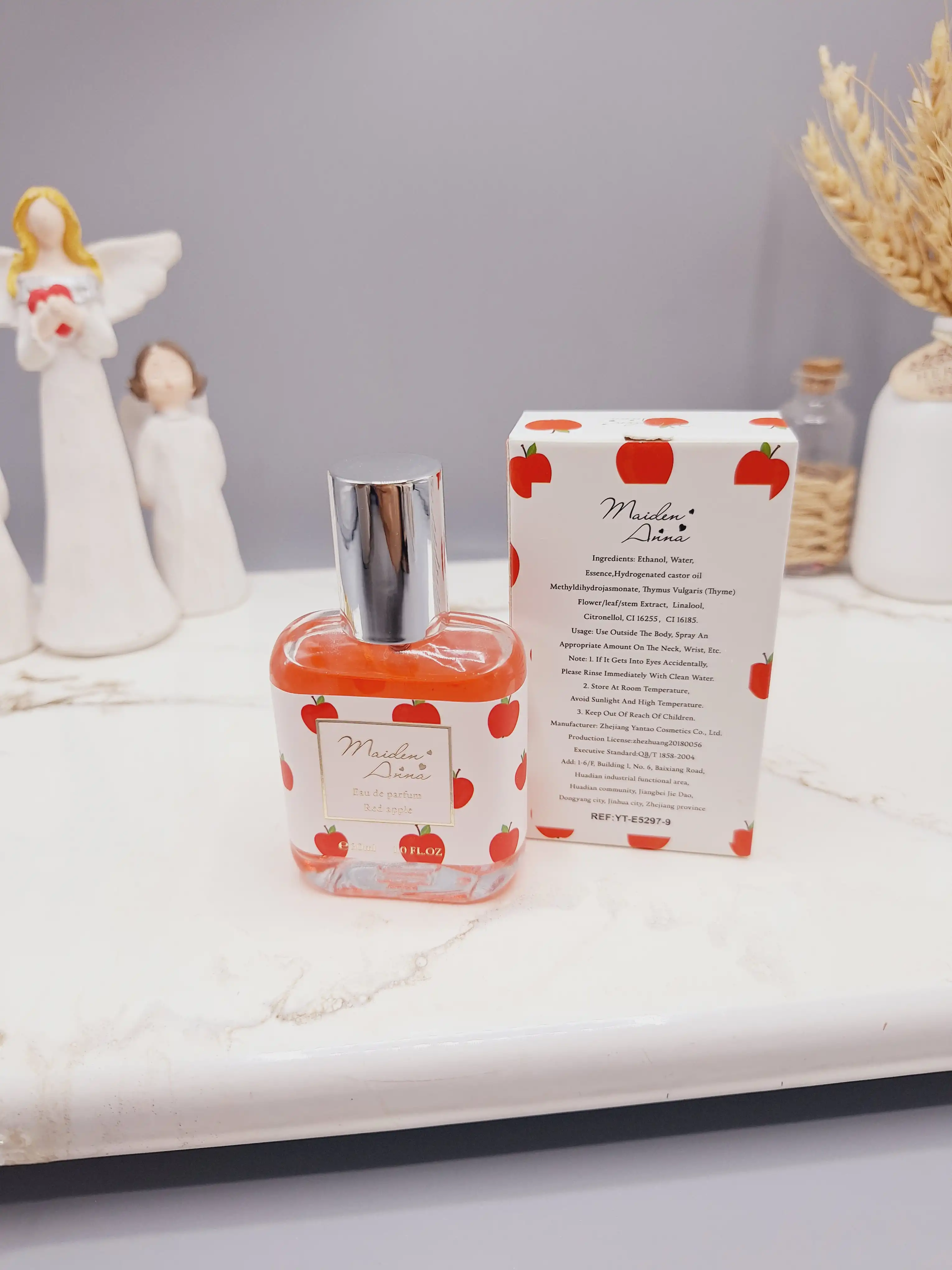 عطر مینی فانتزی دخترانه 30میل مدل میوه ی سیب ساخت چین کد YT-5297-9