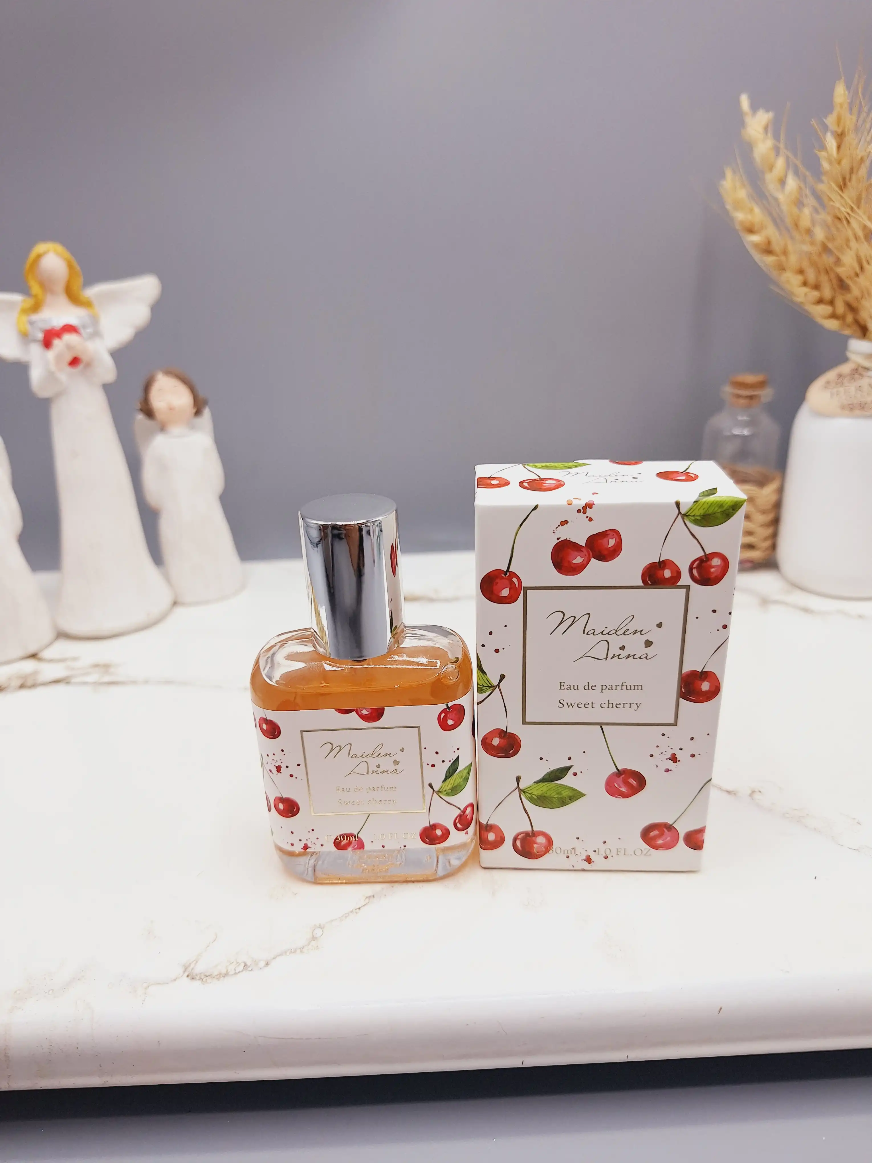عطر مینی فانتزی دخترانه 30میل مدل میوه ی آلبالو ساخت چین کد YT-5297-6